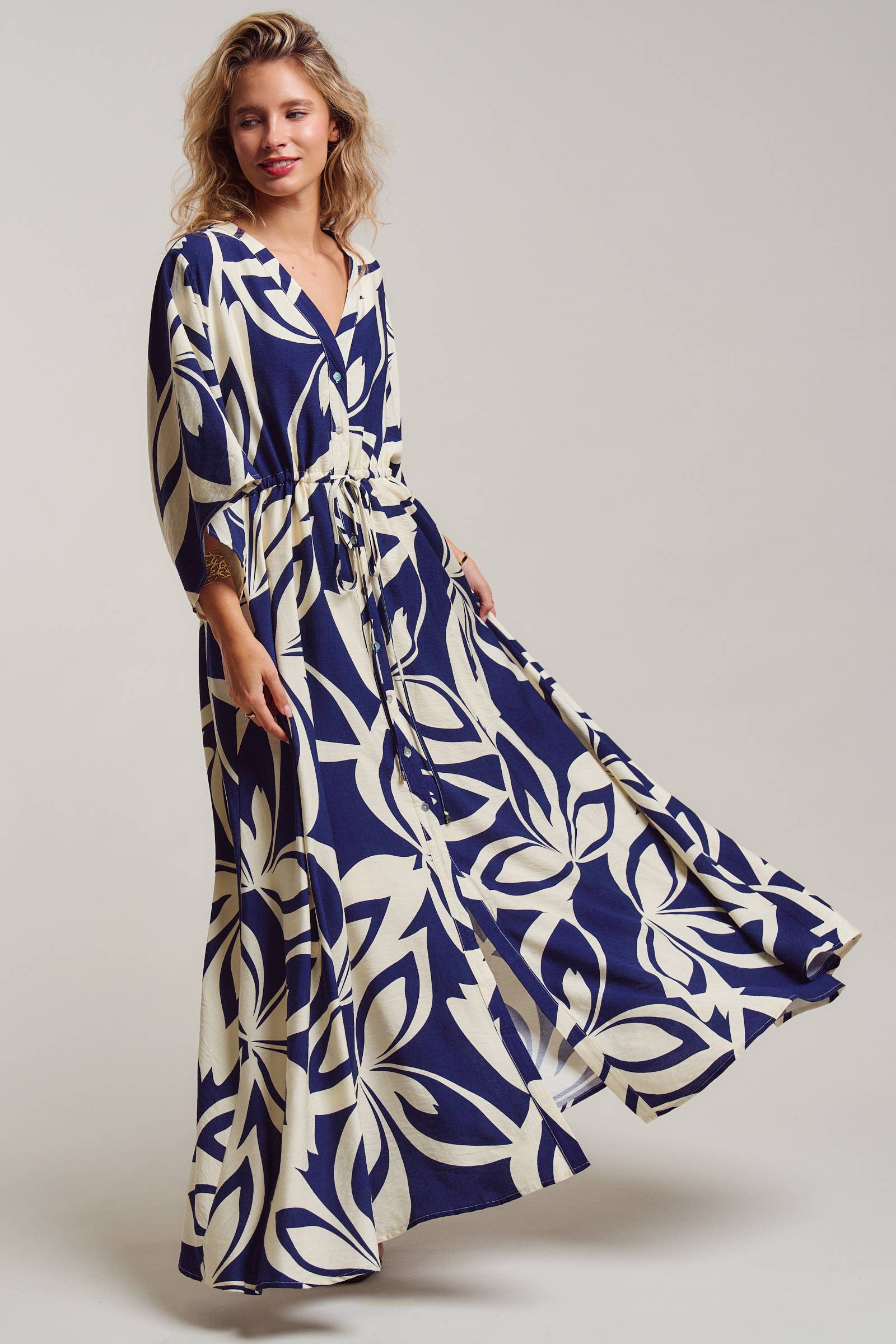Urban Daizy Navy Abstract Leaf Print Caftan Maxi Dress Navy Dress - Women's (TNDR1631-Navy) – alternate view 2