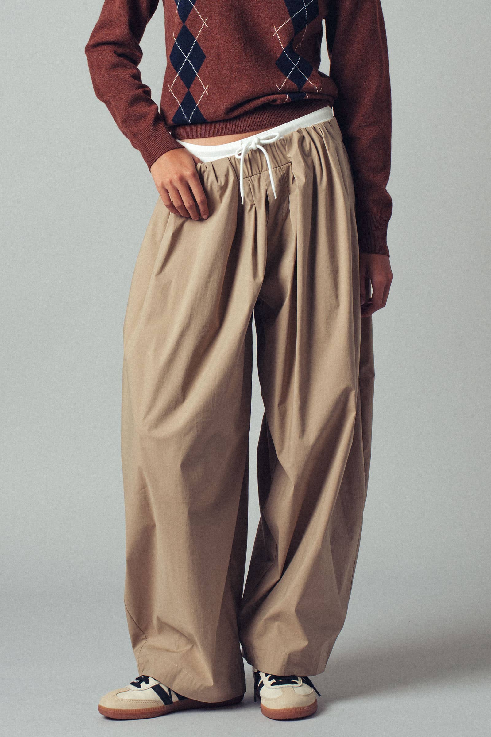Contrast Waist Cocoon Leg Pants