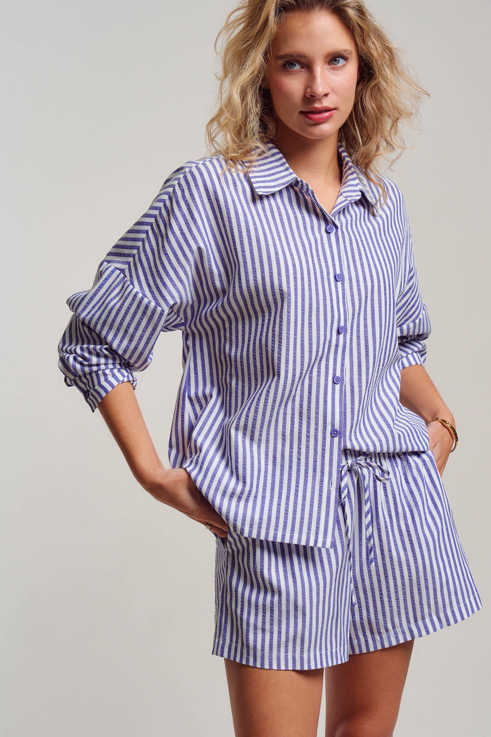 Urban Daizy Striped Seersucker Button-Down Shirt & Shorts Set Blue Lounge Set - Women's (UDST0148-Blue) – alternate view 13