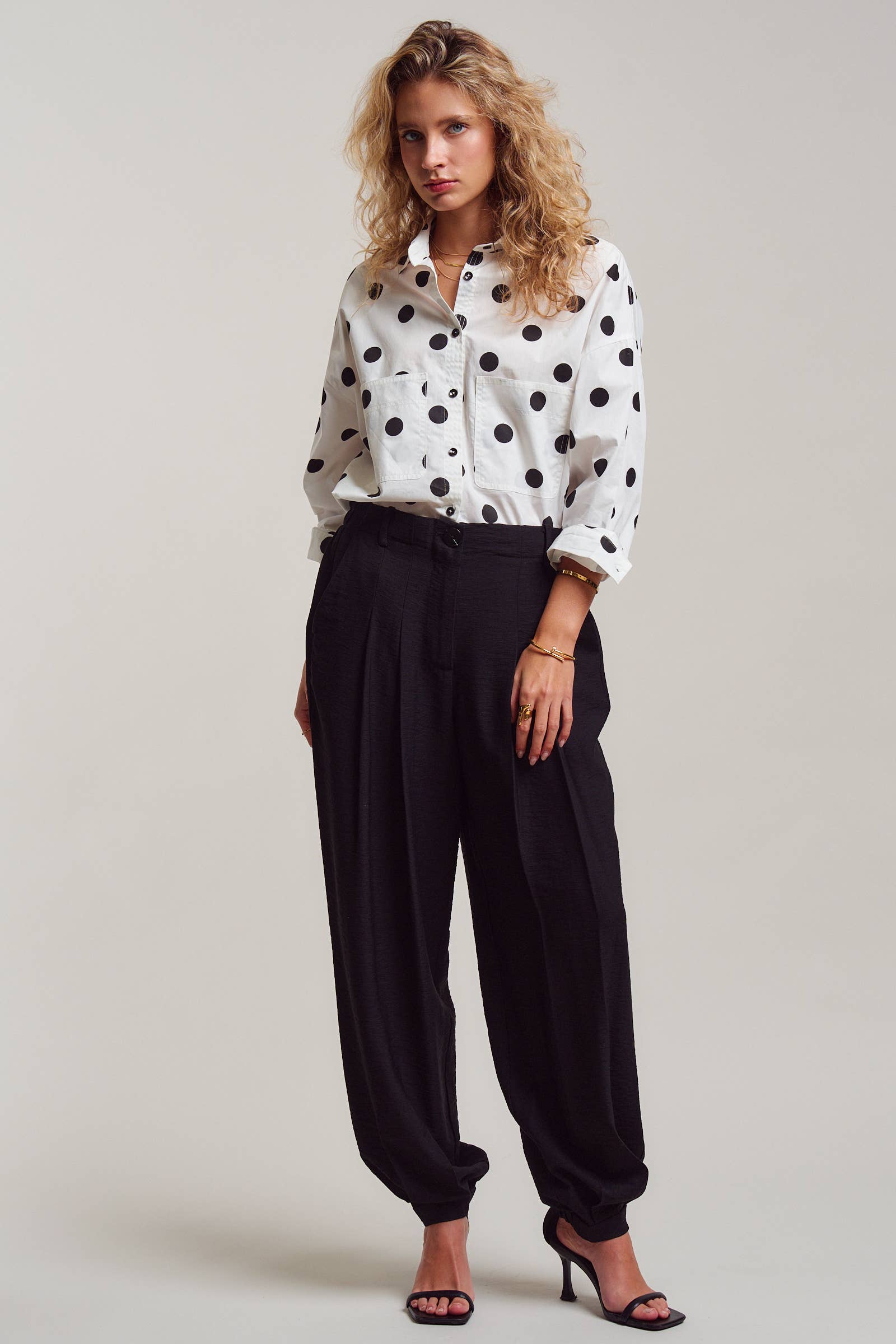 Urban Daizy Textured Pleated Front Tapered Jogger Trousers Khaki Pants - Women's (UDPT0168-Khaki) – alternate view 9