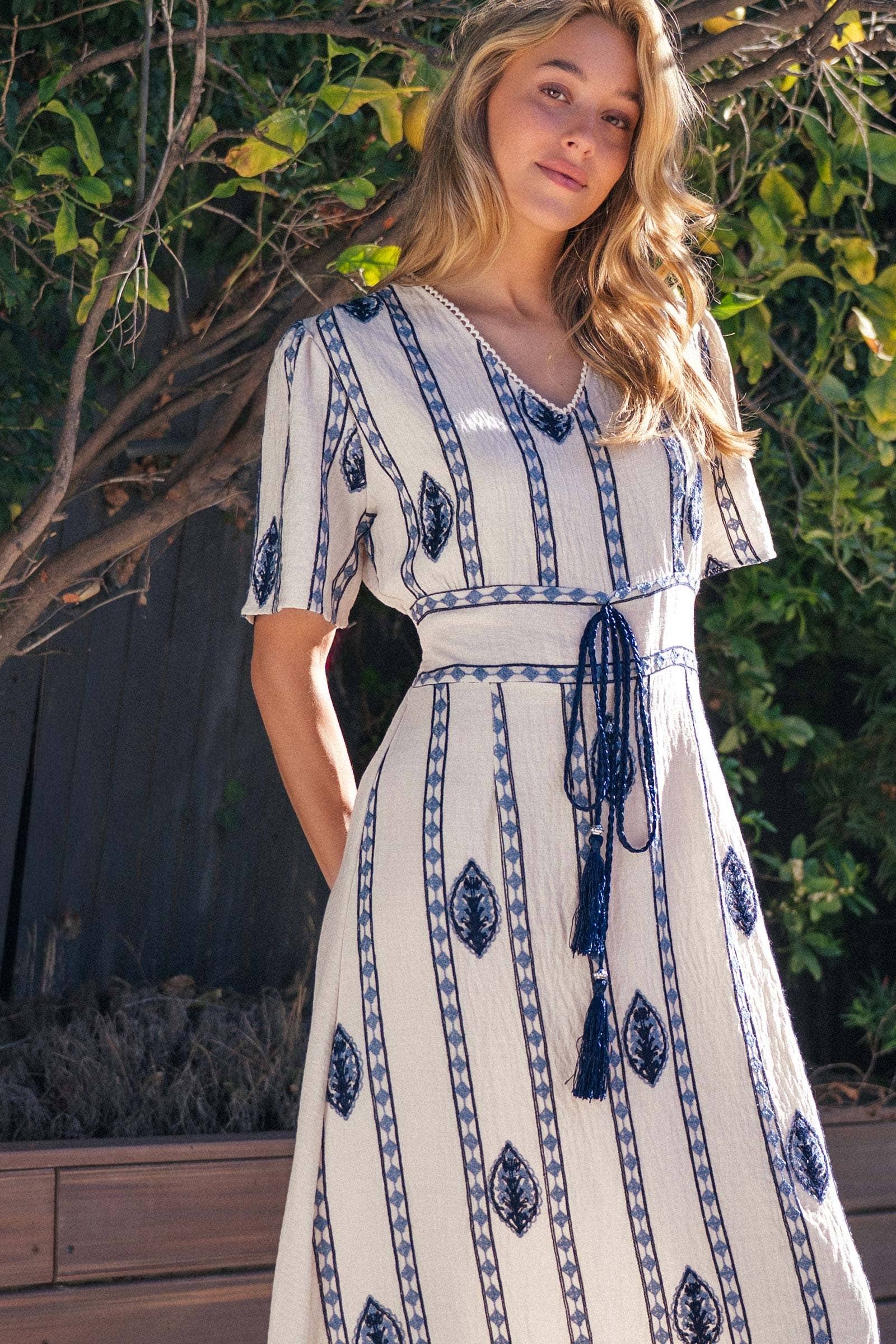 Urban Daizy Geometric Embroidered Linen Blend Midi Dress Cream-Blue Dress - Women's (UDZ-DR-00506) – alternate view 3