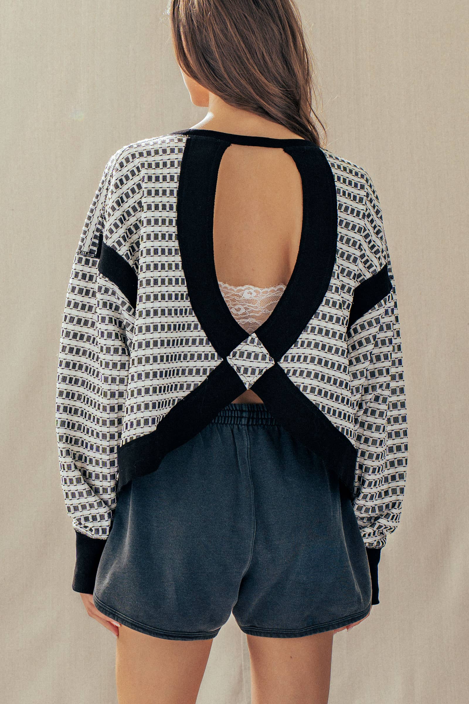 Reversible Textured Check Long Sleeve Pullover