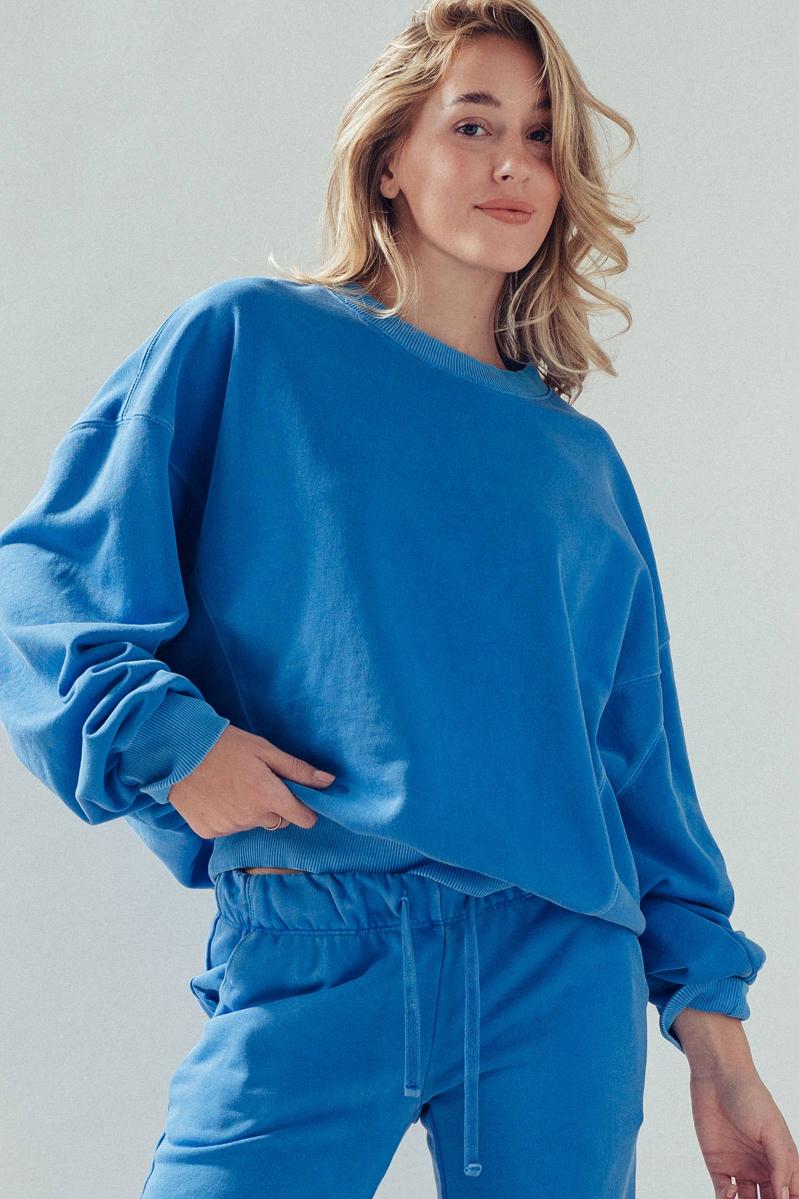 Crew Neck Comfort Washed  Spring Sweatshirt