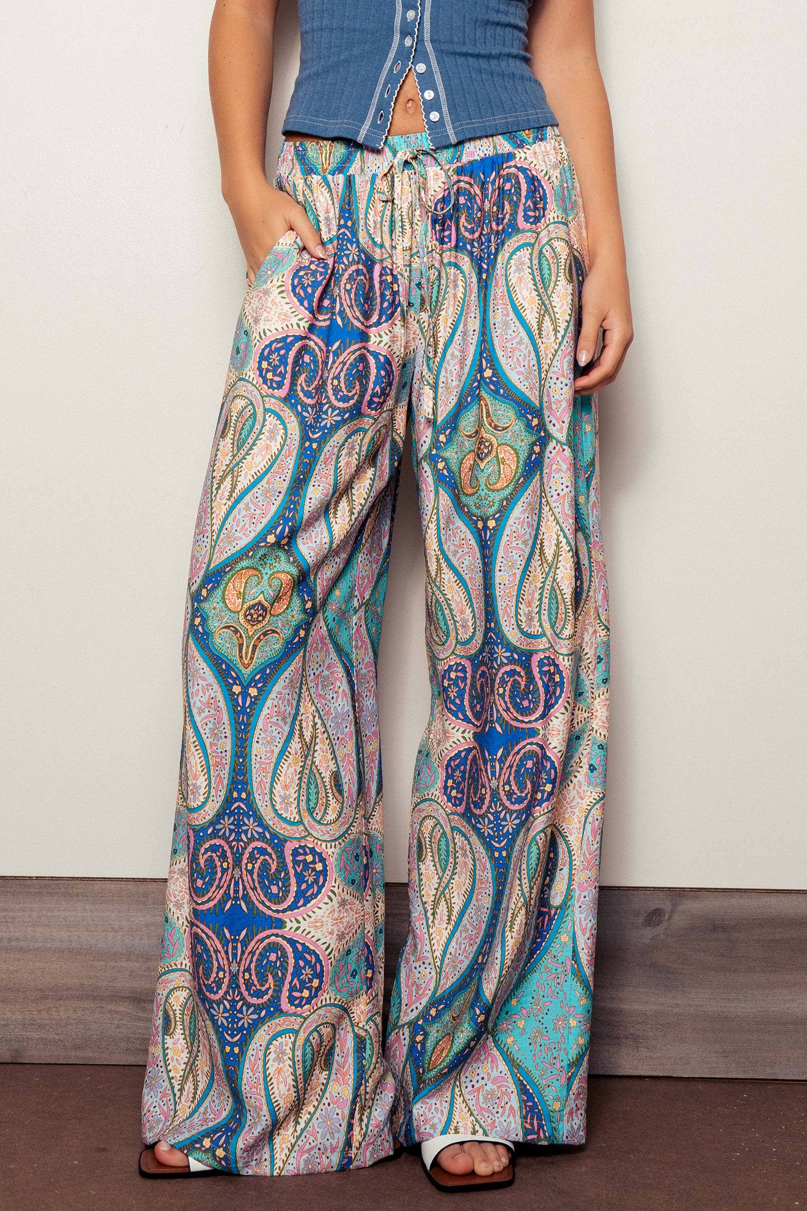 Paisley Print Wide-Leg Statement Pants