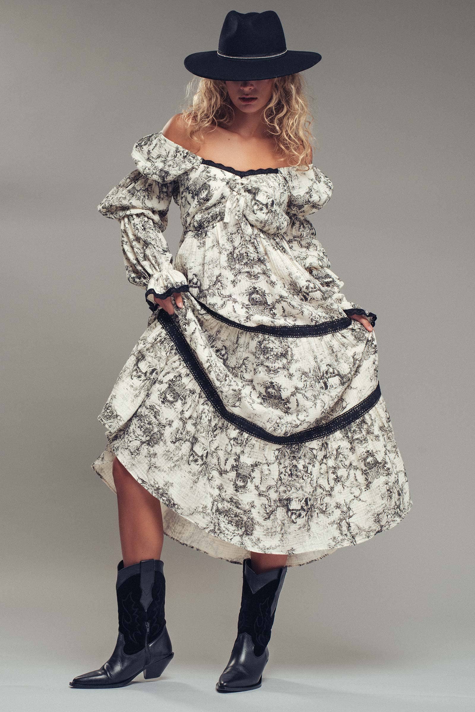 Urban Daizy Off-Shoulder Tiered Puff Sleeve Midi Dress Blue Dress - Women's (UDDR0211-Blue) – alternate view 2