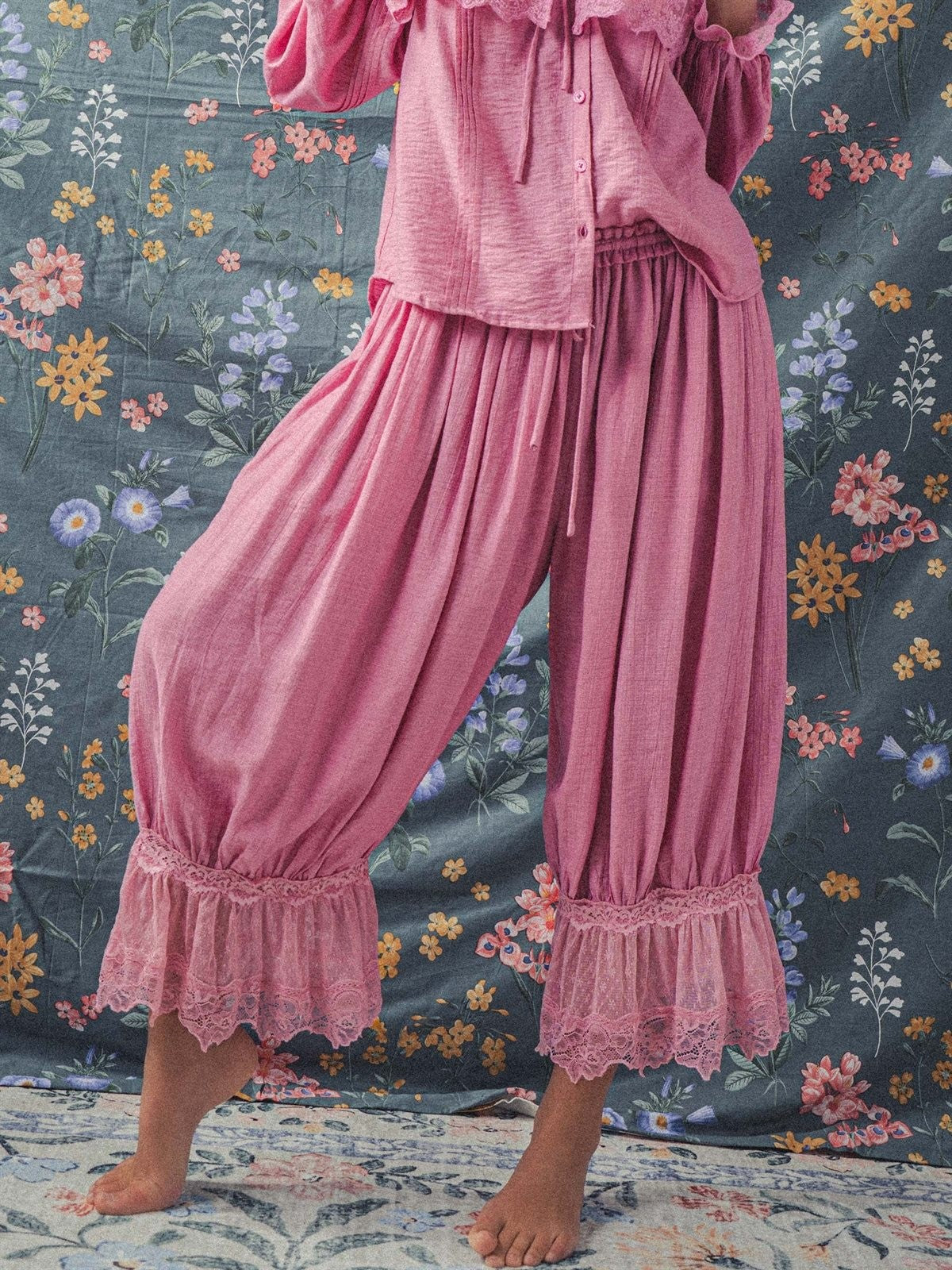Boho Lace Trim Summer Linen Pants in PINK - Women's Pants | Urban Daizy