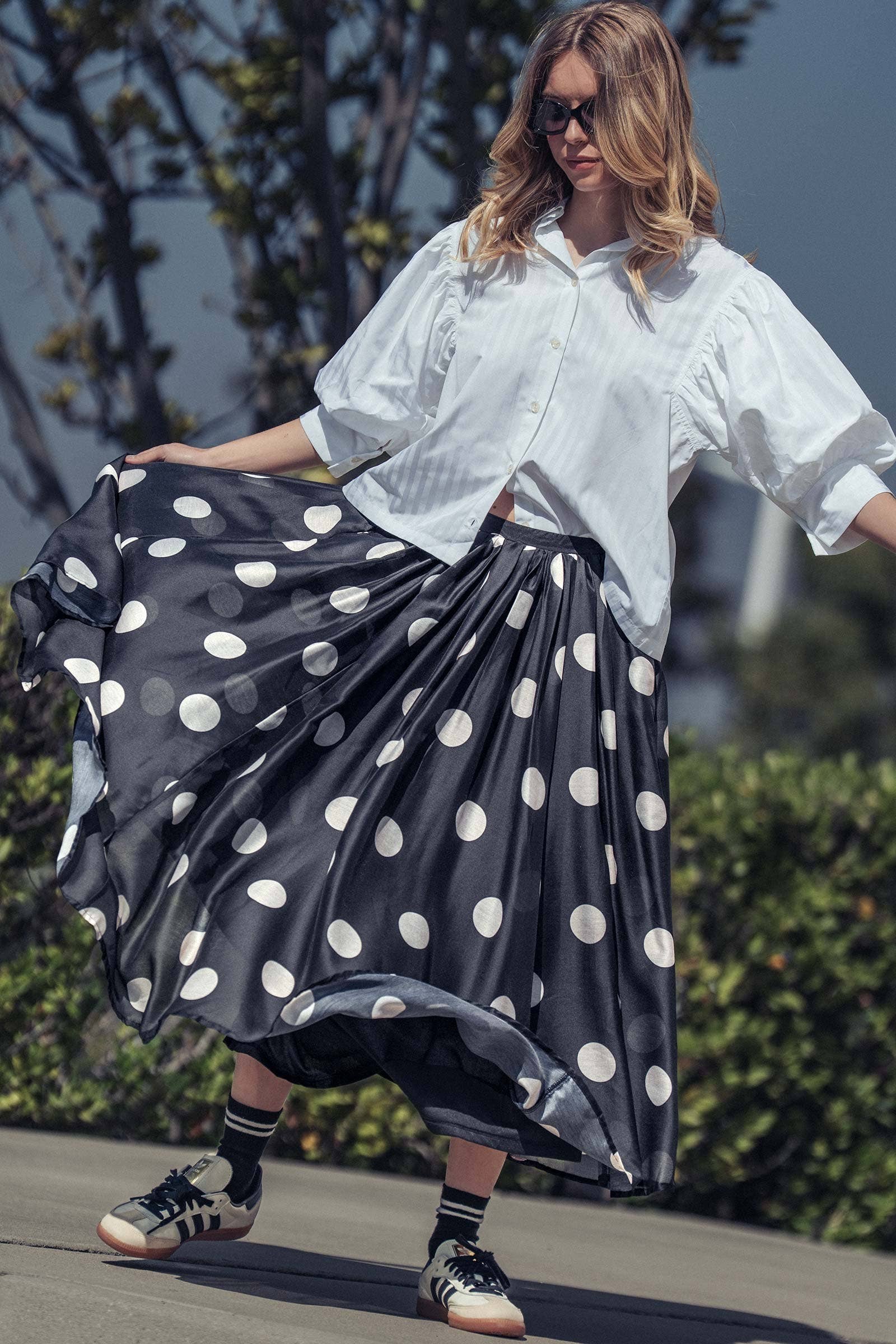 Polka Dot Elastic Waist Midi Skirt