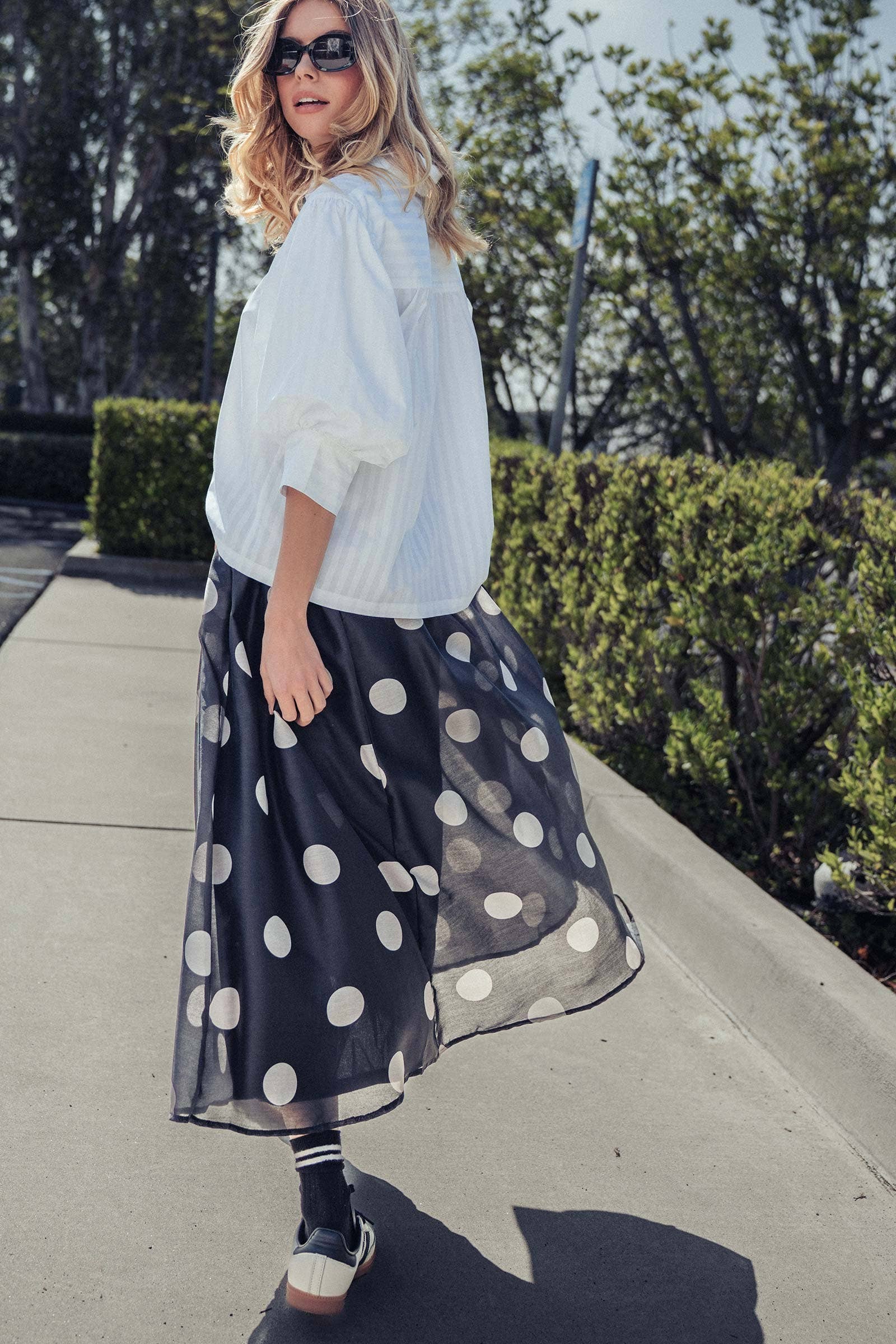 Polka Dot Elastic Waist Midi Skirt
