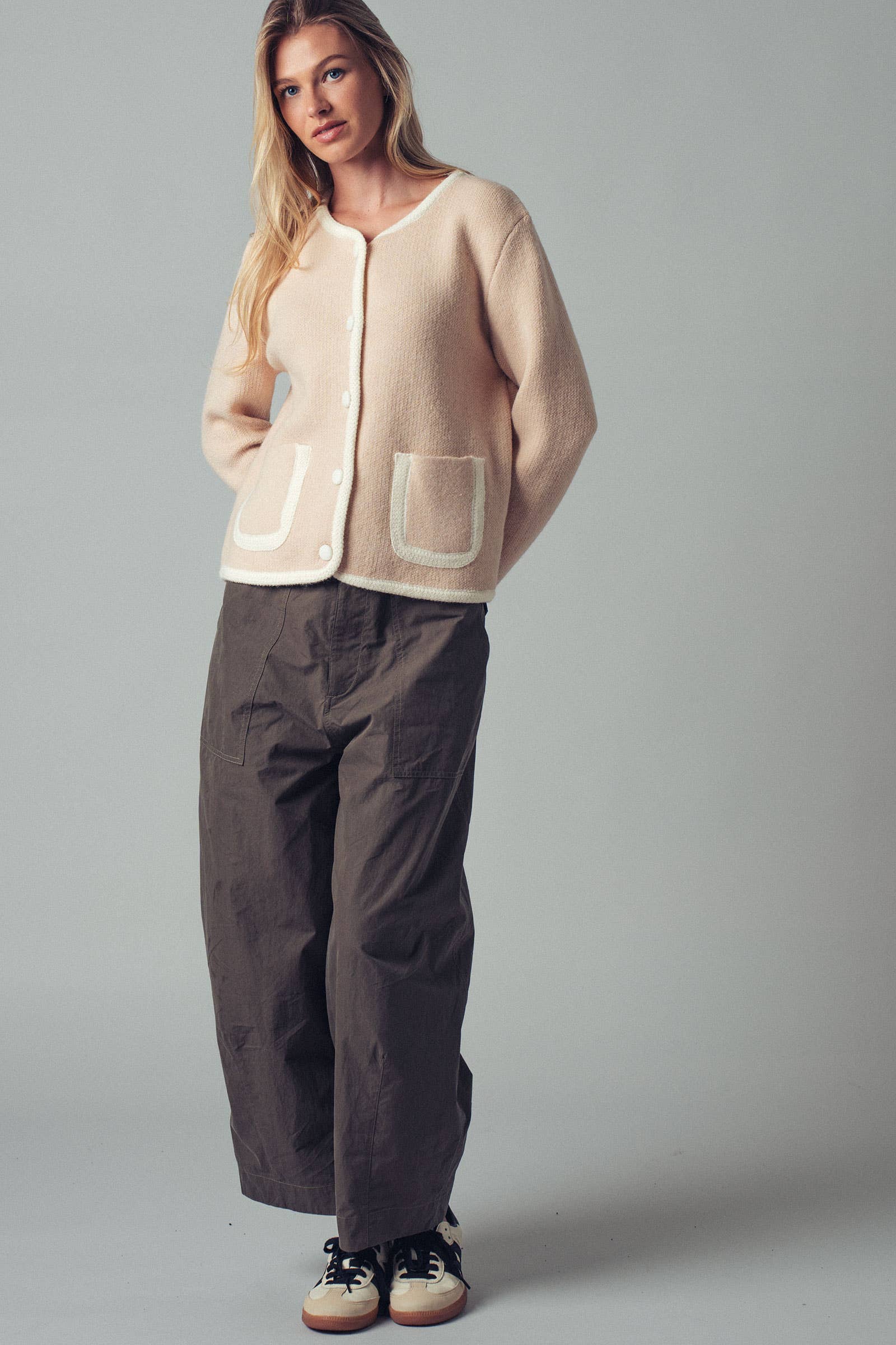 Urban Daizy Boho Relaxed Wide-Leg Cargo Pants Olive Pants - Women's (UDPT0110-Olive) ��� alternate 