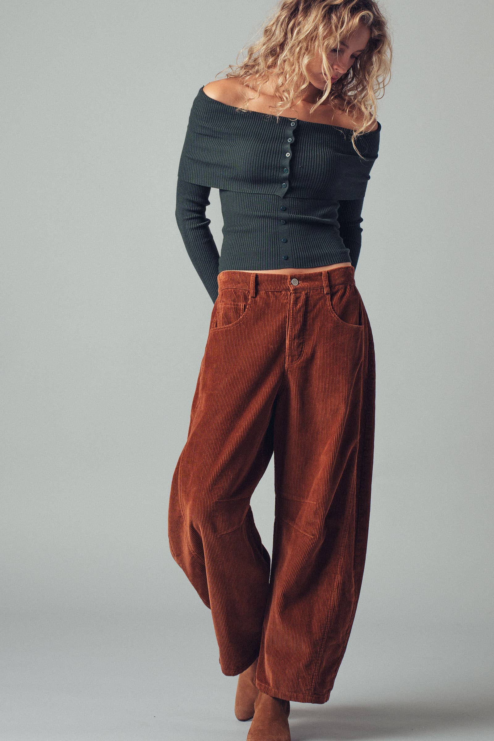 Urban Daizy Inseam Stitch Detail Corduroy Barrel Jeans Brown Pants - Women's (UDZ-PT-00313) – alternate view 6