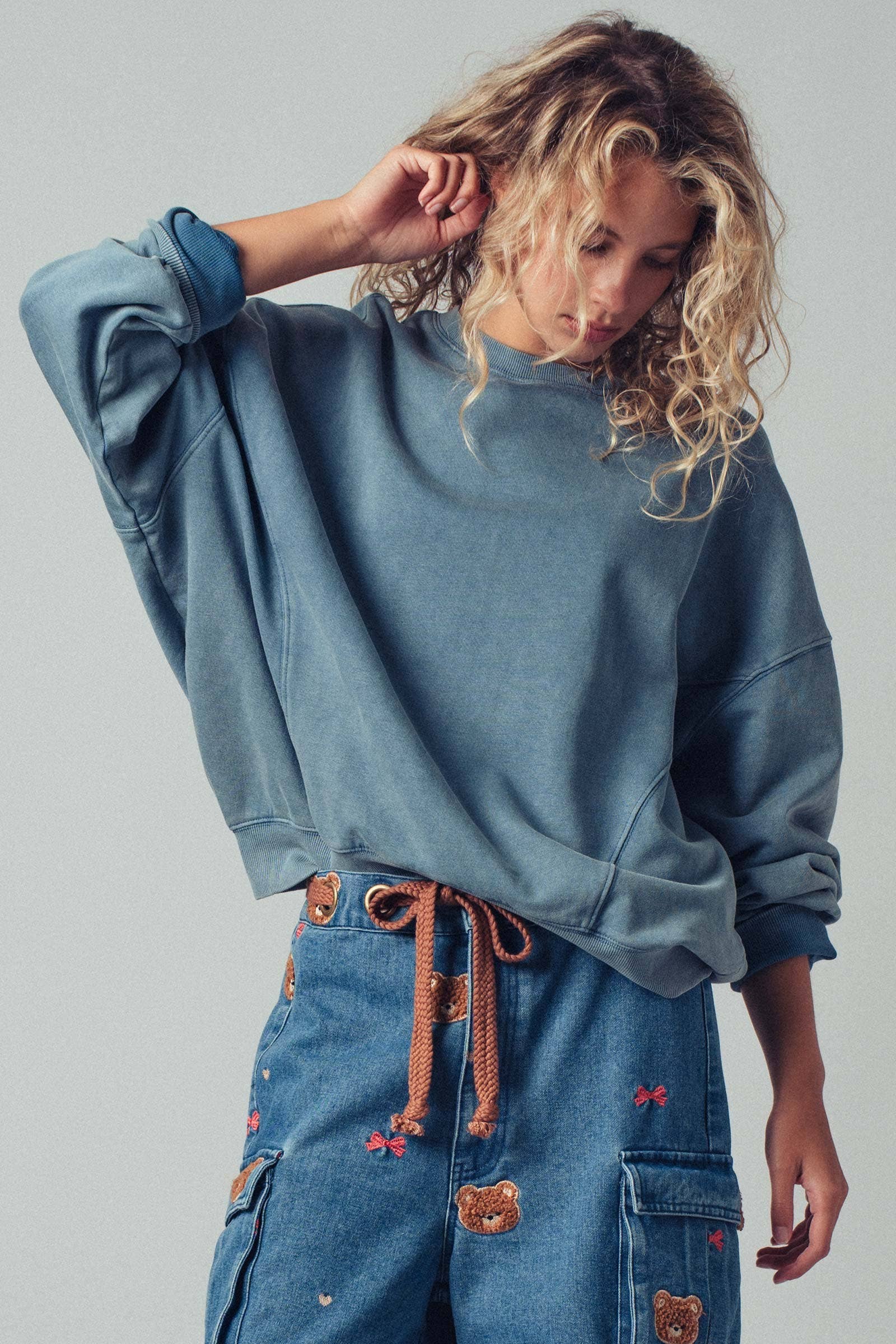 Pigment Washed Relaxed Fit Sweatshirt
