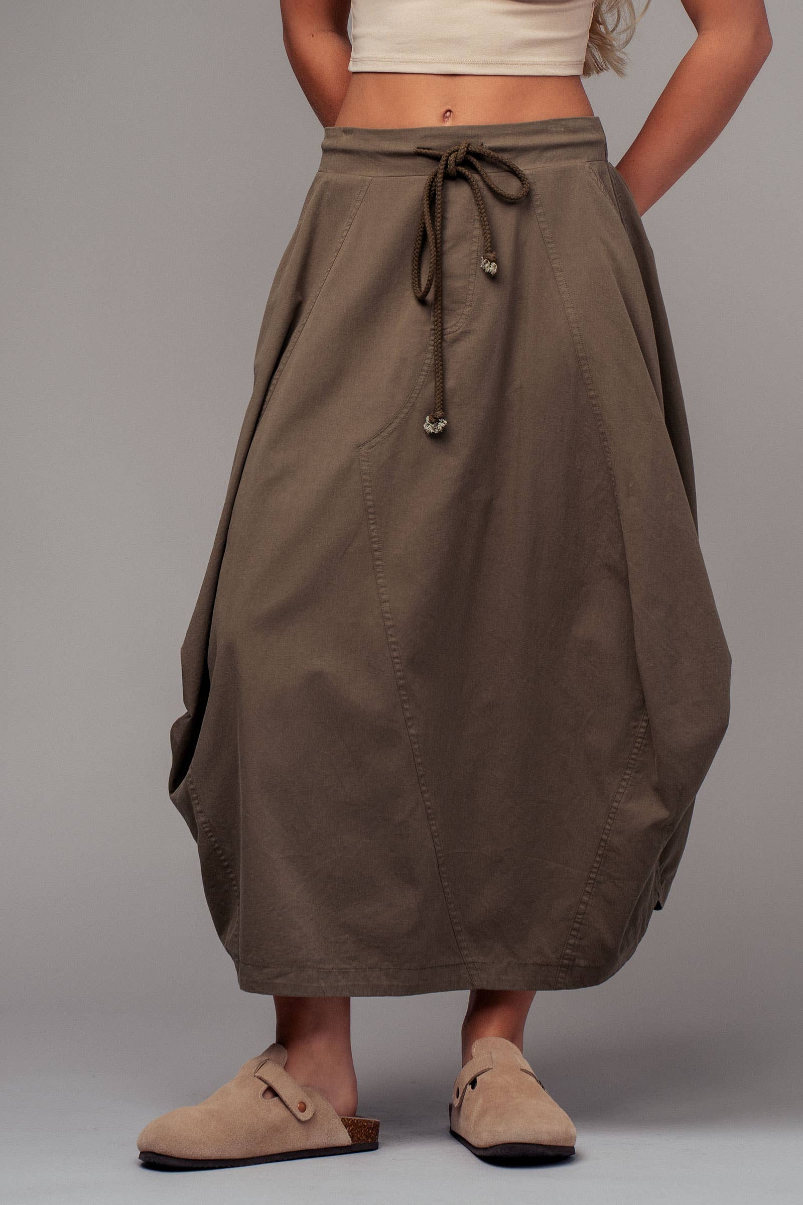 Balloon Hem Drawstring Maxi Skirt