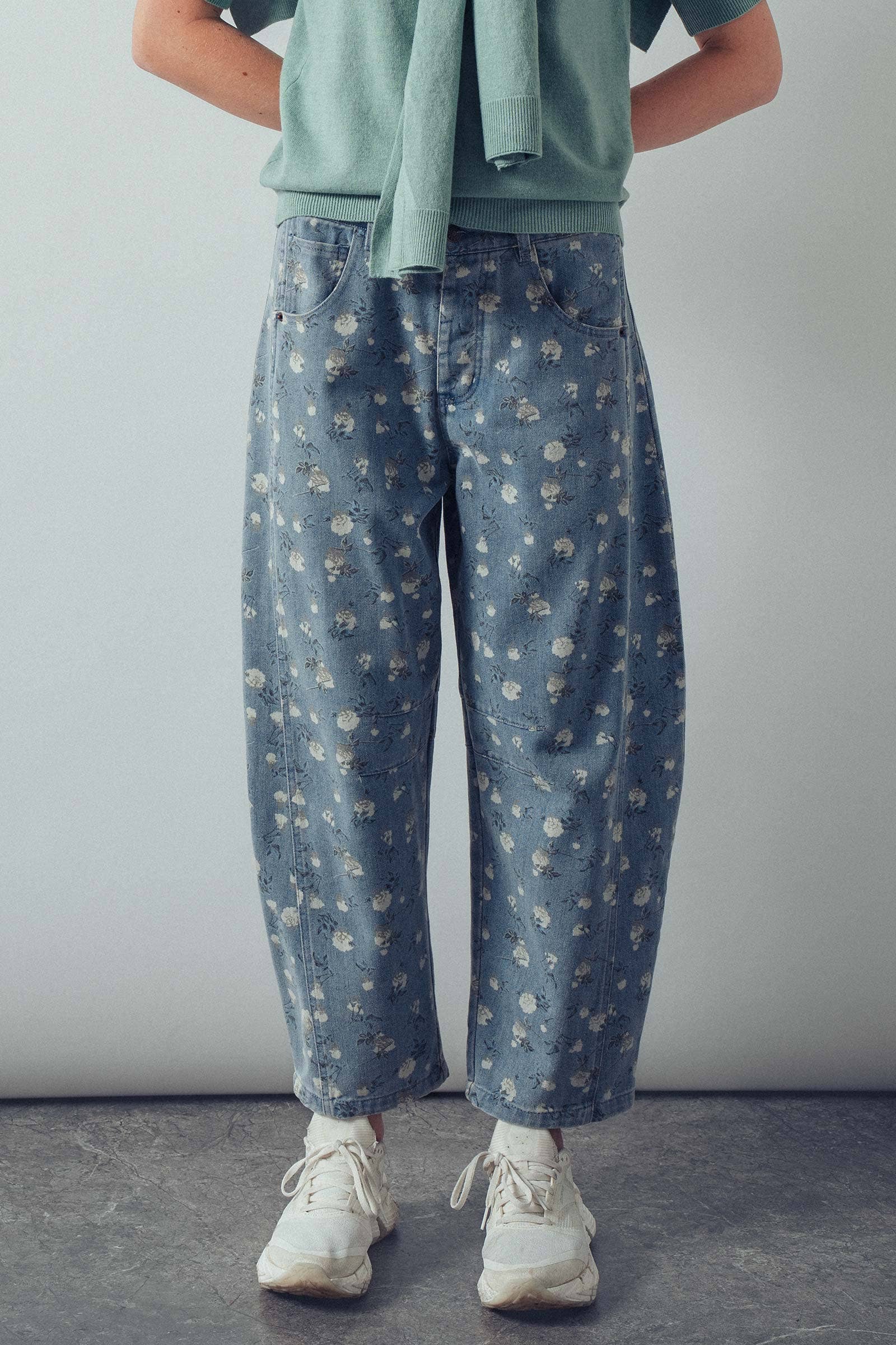Floral Print Relaxed Fit Denim Pants