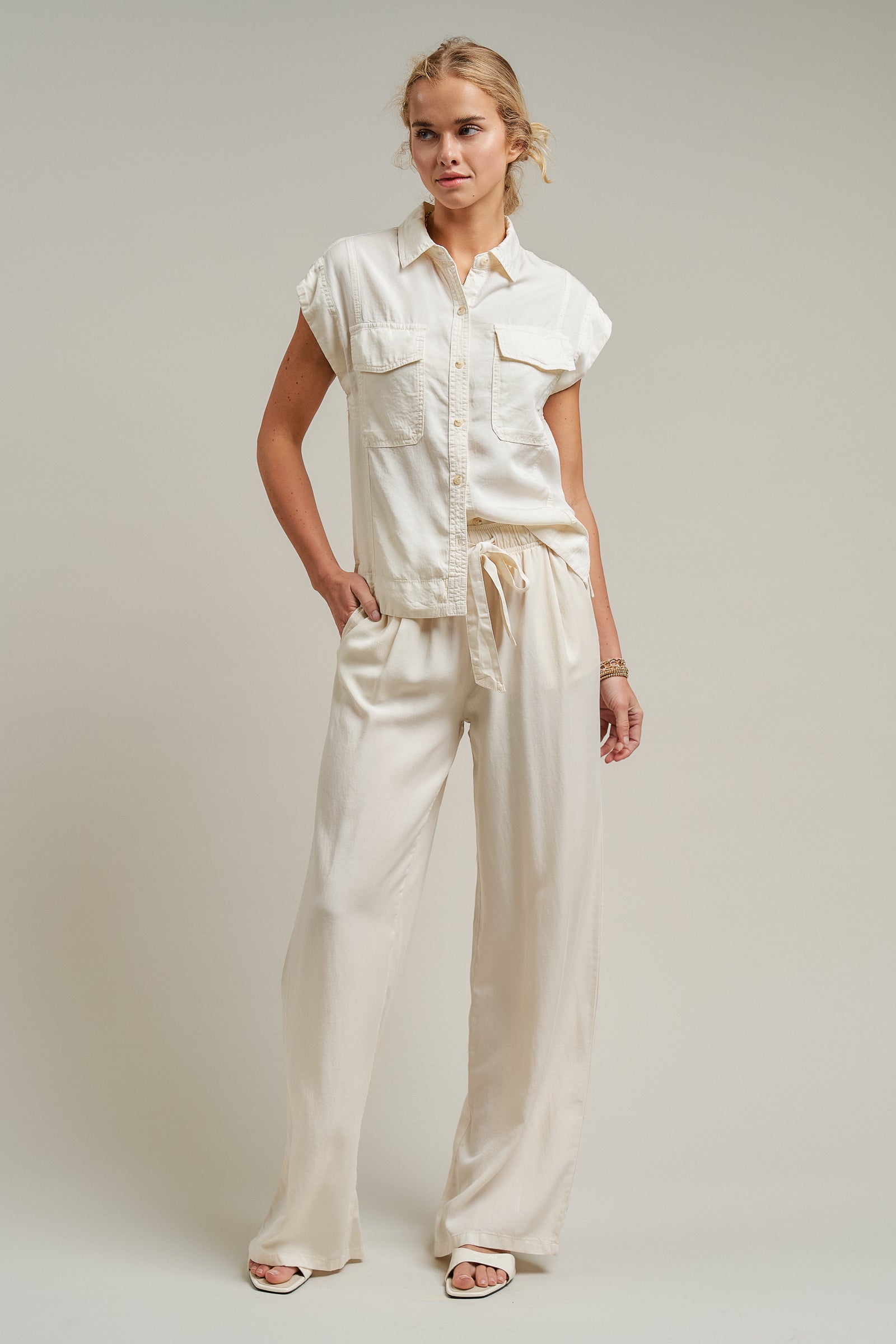 Sleeveless Tencel Denim Button-Front Shirt