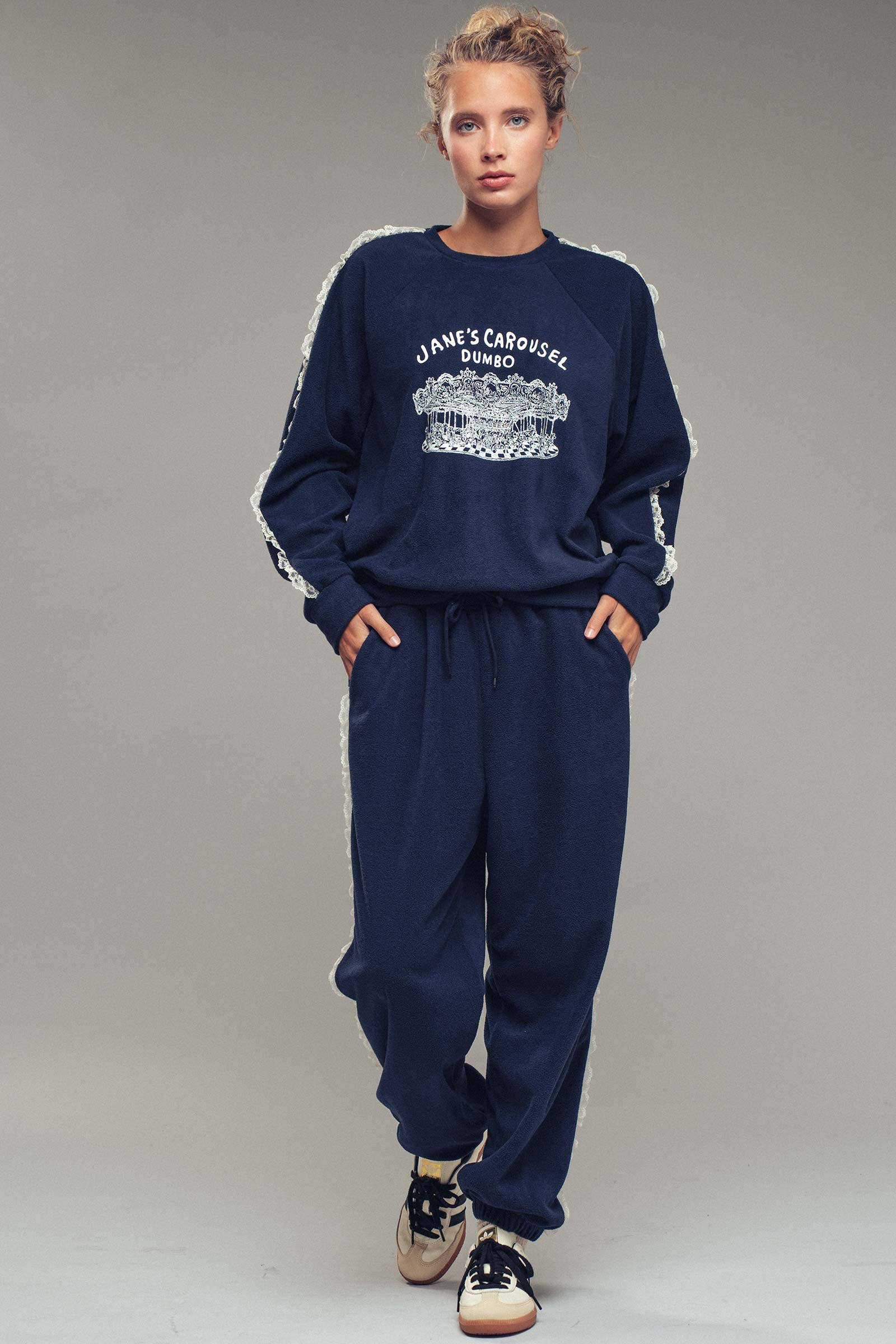 Jane’s Carousel Lace Trim Lounge Set