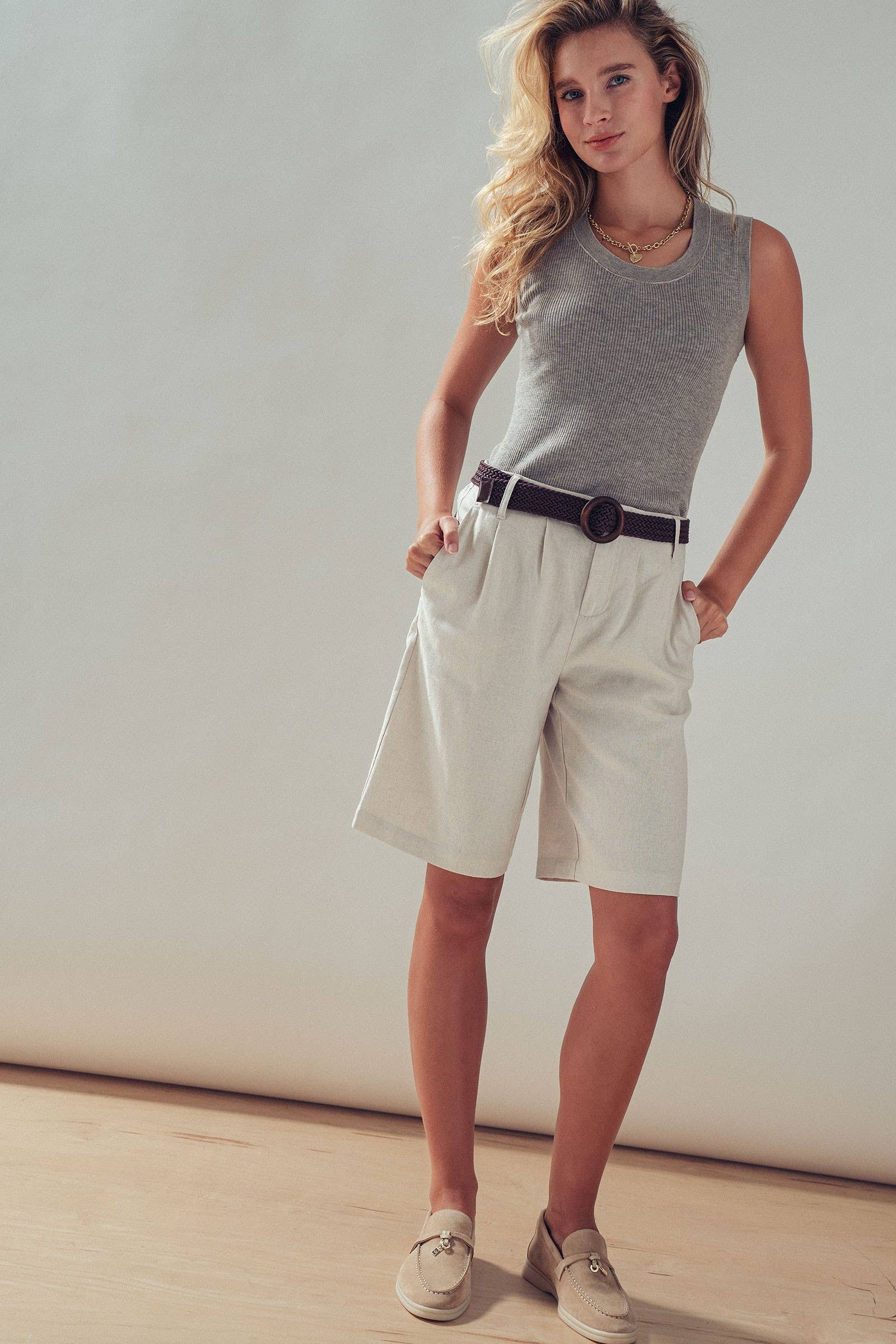 Ribbed Knit Contrast Trim Sweater Tank