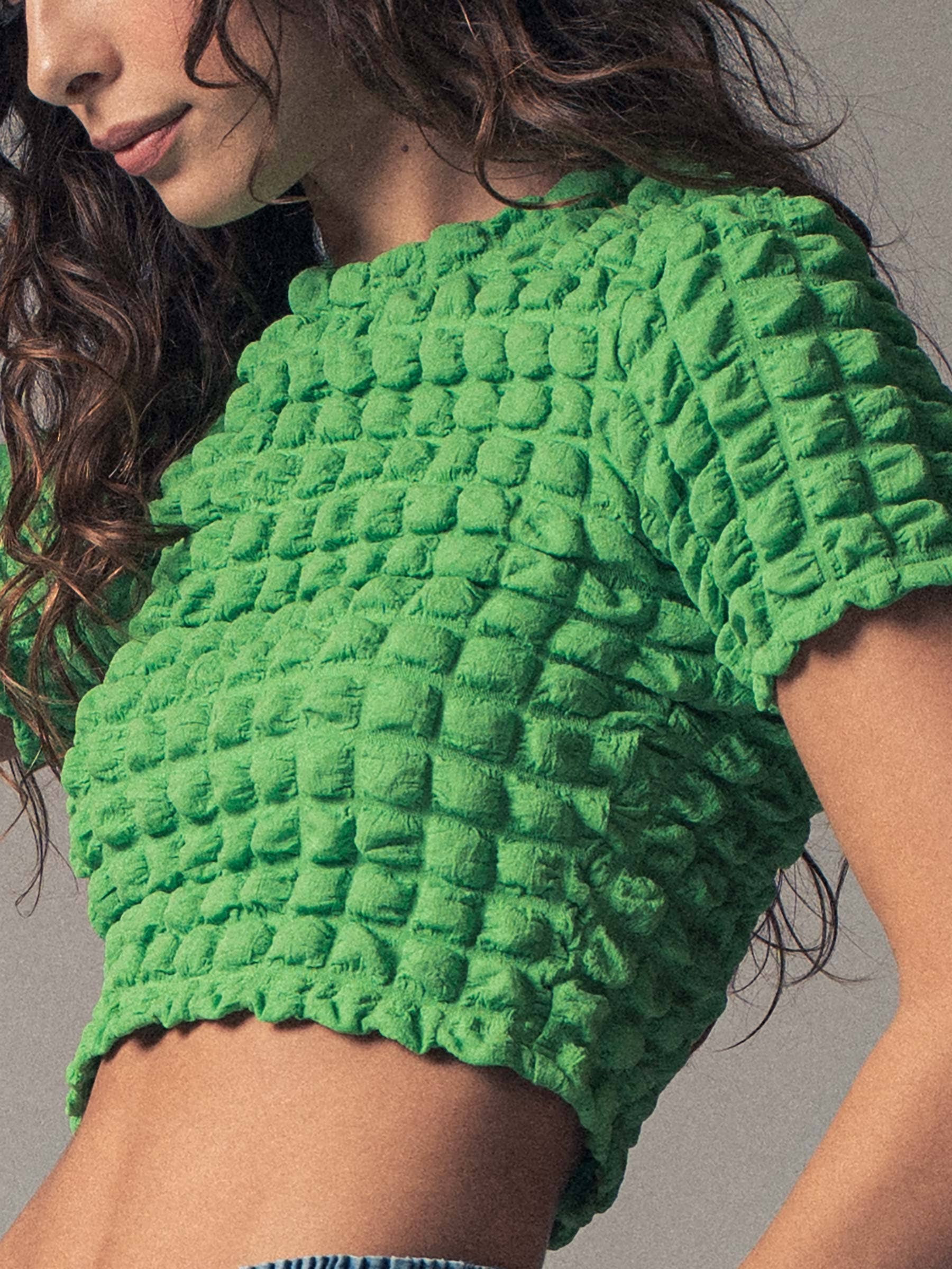 Bubble Popcorn Textured Crop Top