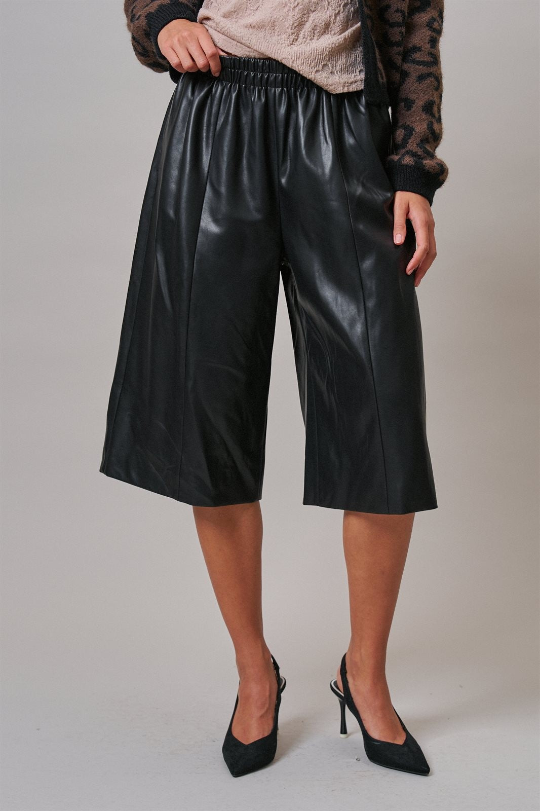 Vegan Leather Culotte Pant in BLACK - Women's Casual Pants | Urban Daizy