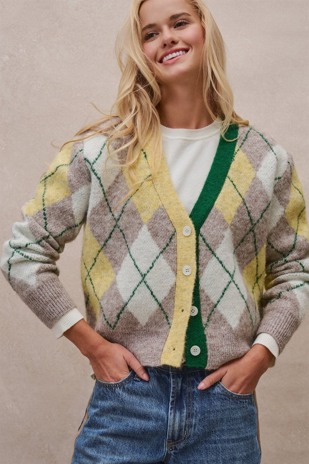 Vintage Pastel Argyle Back to School Cardigan in Preppy Old  in GREEN - Women's Cardigans & Shrugs | Urban Daizy