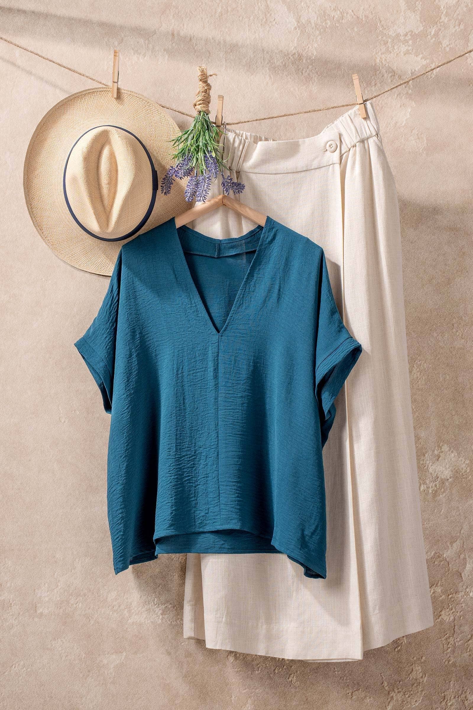 Urban Daizy Relaxed V-Neck Top with Folded Sleeves Ivory Blouse - Women's (UDZ-TP-00570) – alternate view 27