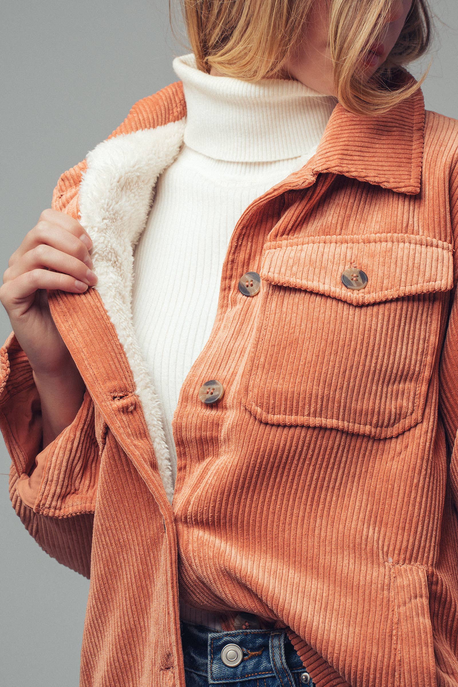 Urban Daizy Oversized Sherpa Lined Corduroy Shacket Beige Shirt Jacket Shacket - Women's (UDZ-OT-00163) – alternate view 18