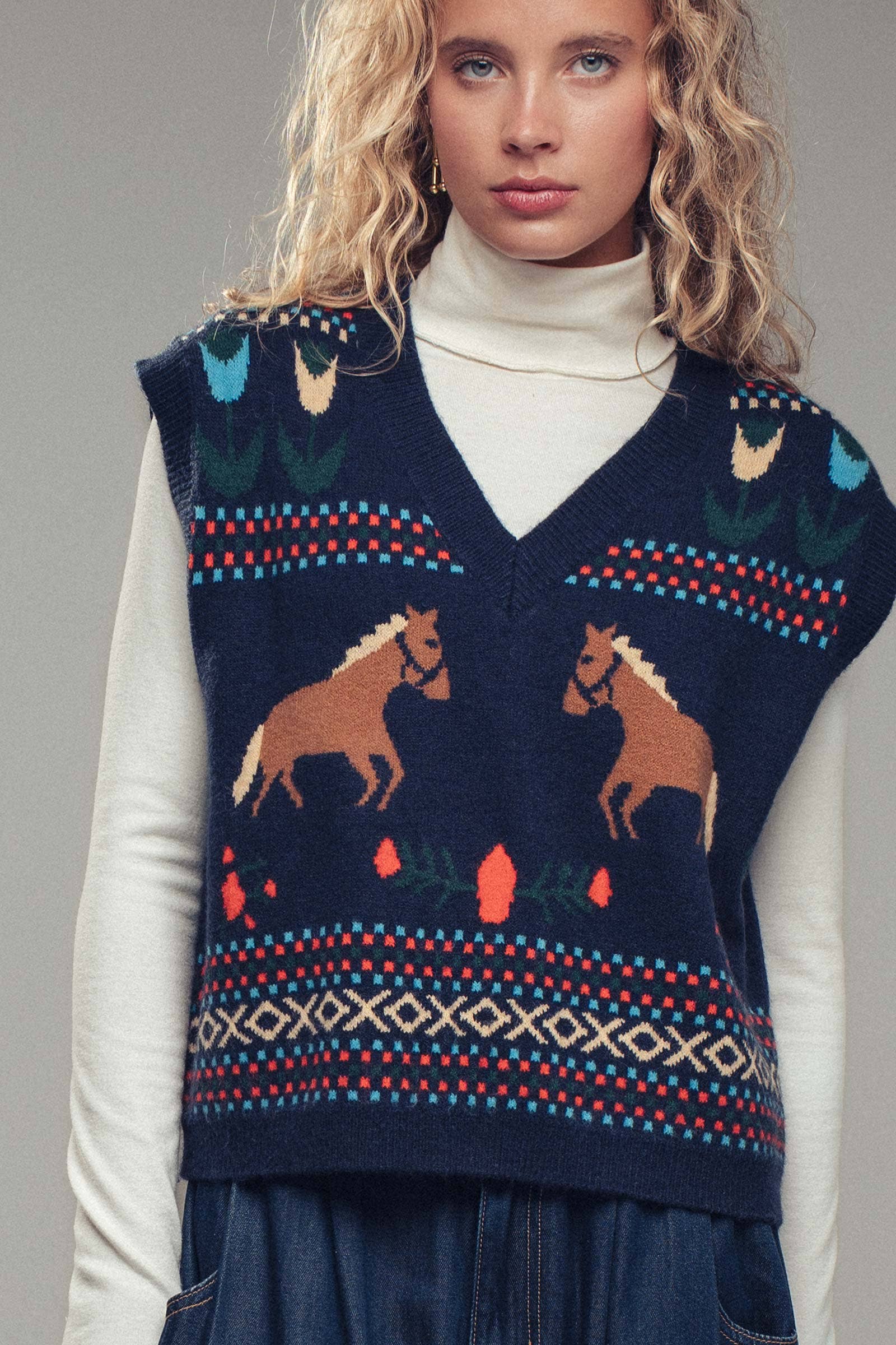 Equestrian Horse Intarsia Sweater Vest
