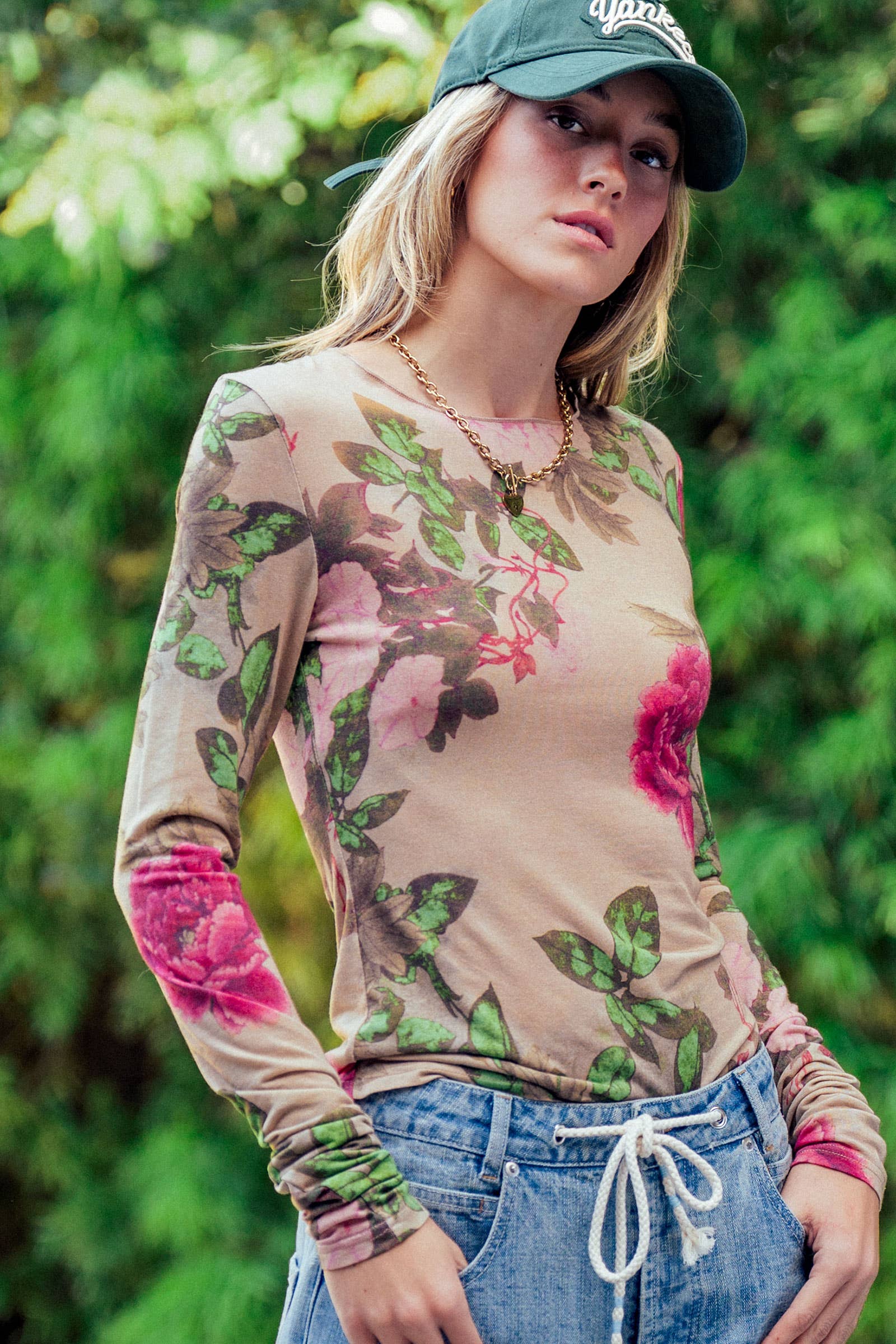 Urban Daizy Vintage Floral Long Sleeve Top Tencel Wool Blend Teal-Multi Knit Top - Women's (UDZ-TP-01043)