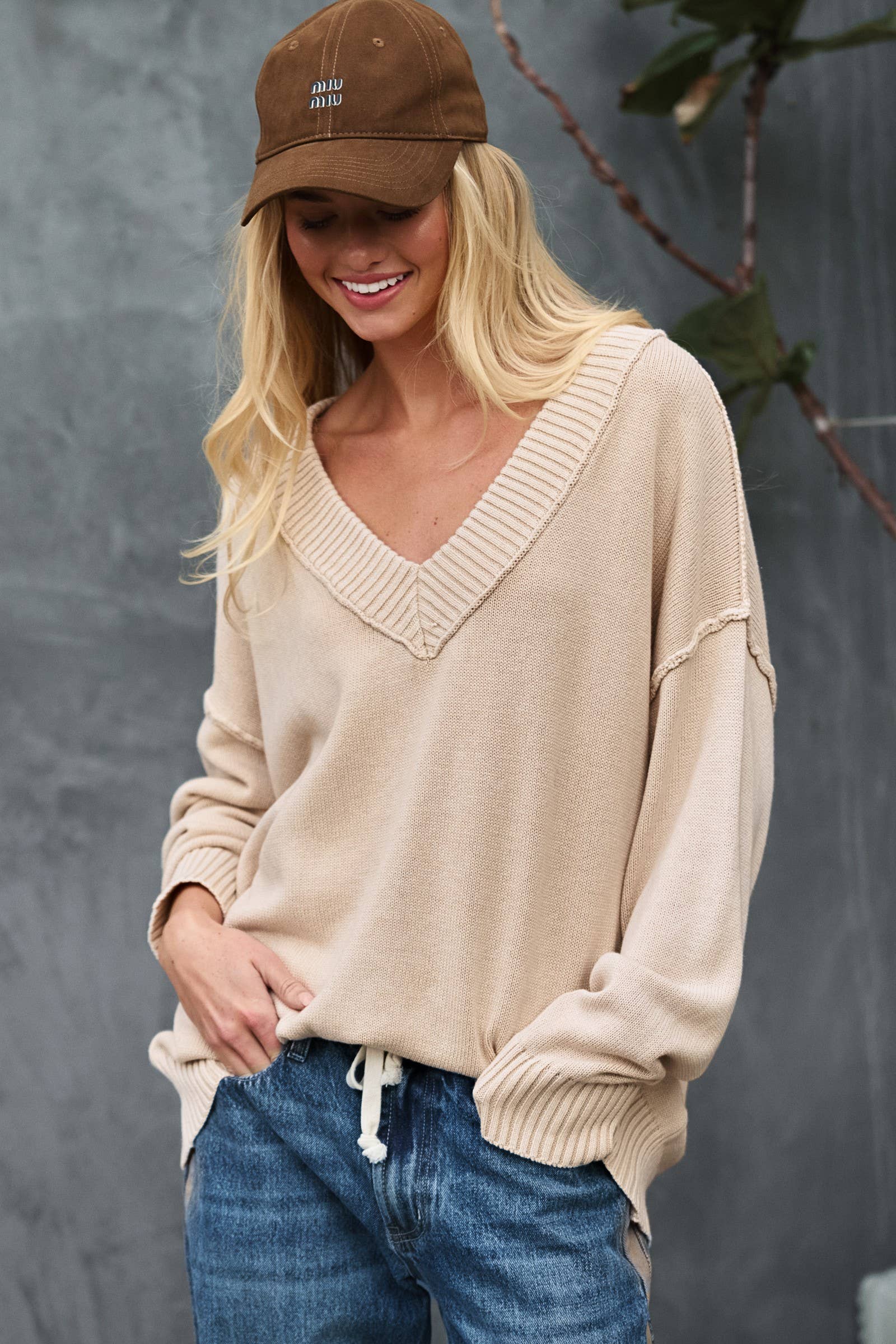 Contrast Trim V-Neck Cotton Sweater