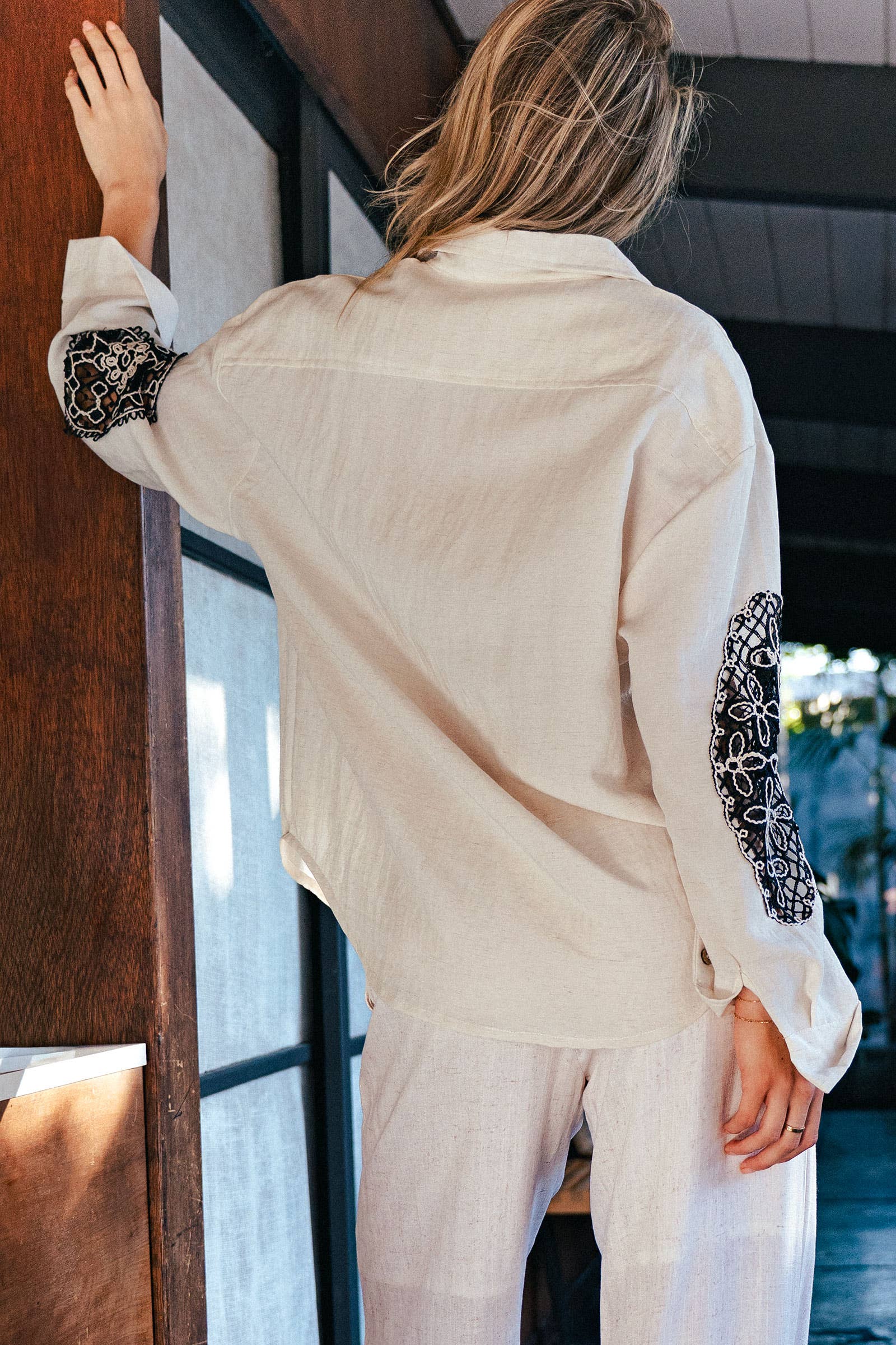 Contrast Crochet Insert Button-Down Shirt