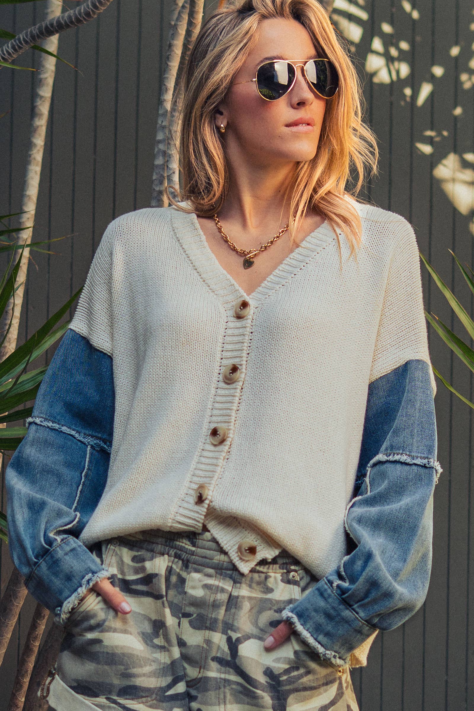 Urban Daizy Mixed Media Flag Denim Sleeve Cardigan Ivory Cardigan - Women's (UDZ-KN-01043) – alternate view 3