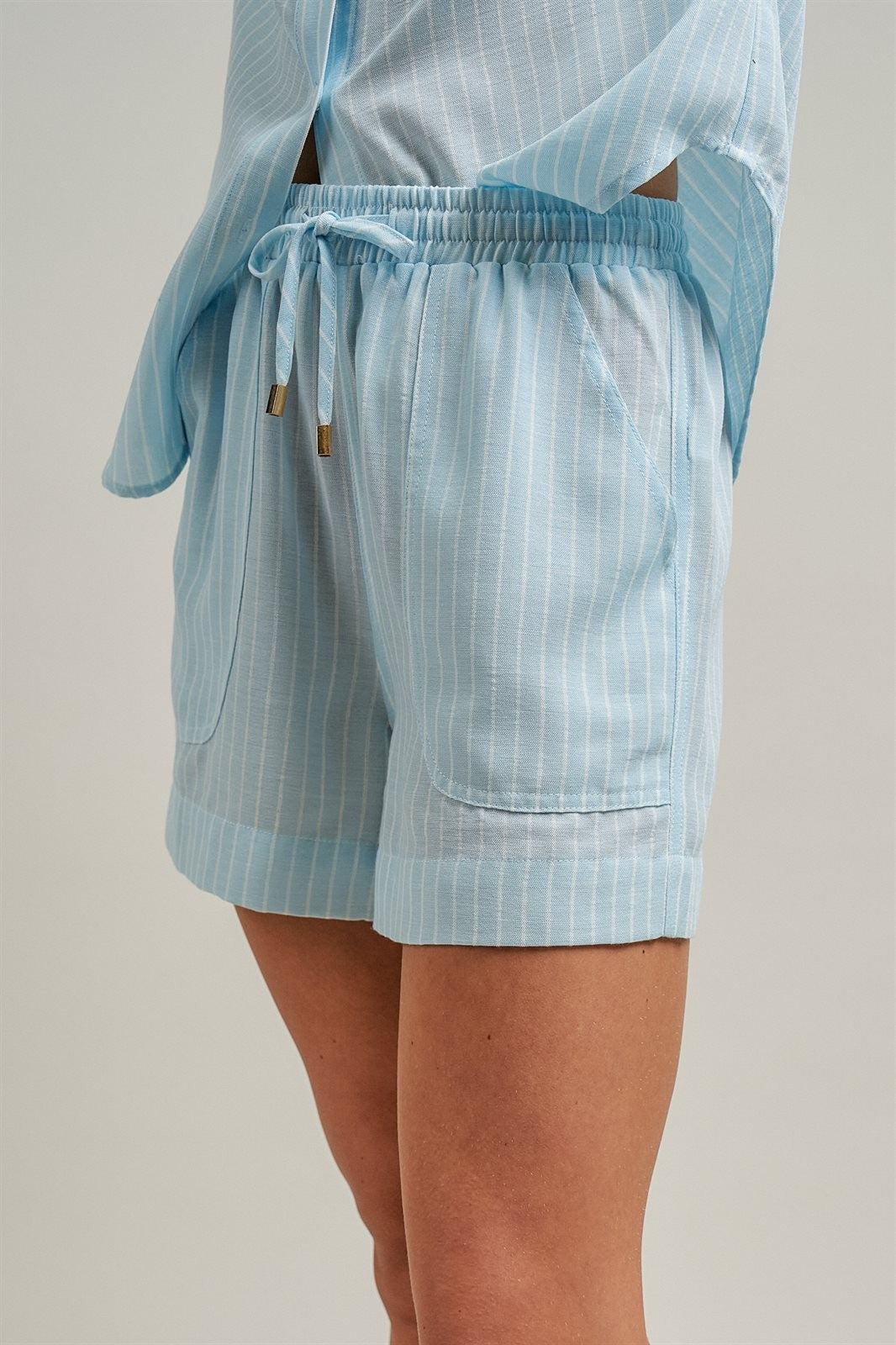 Linen Drawstring Relaxed Shorts