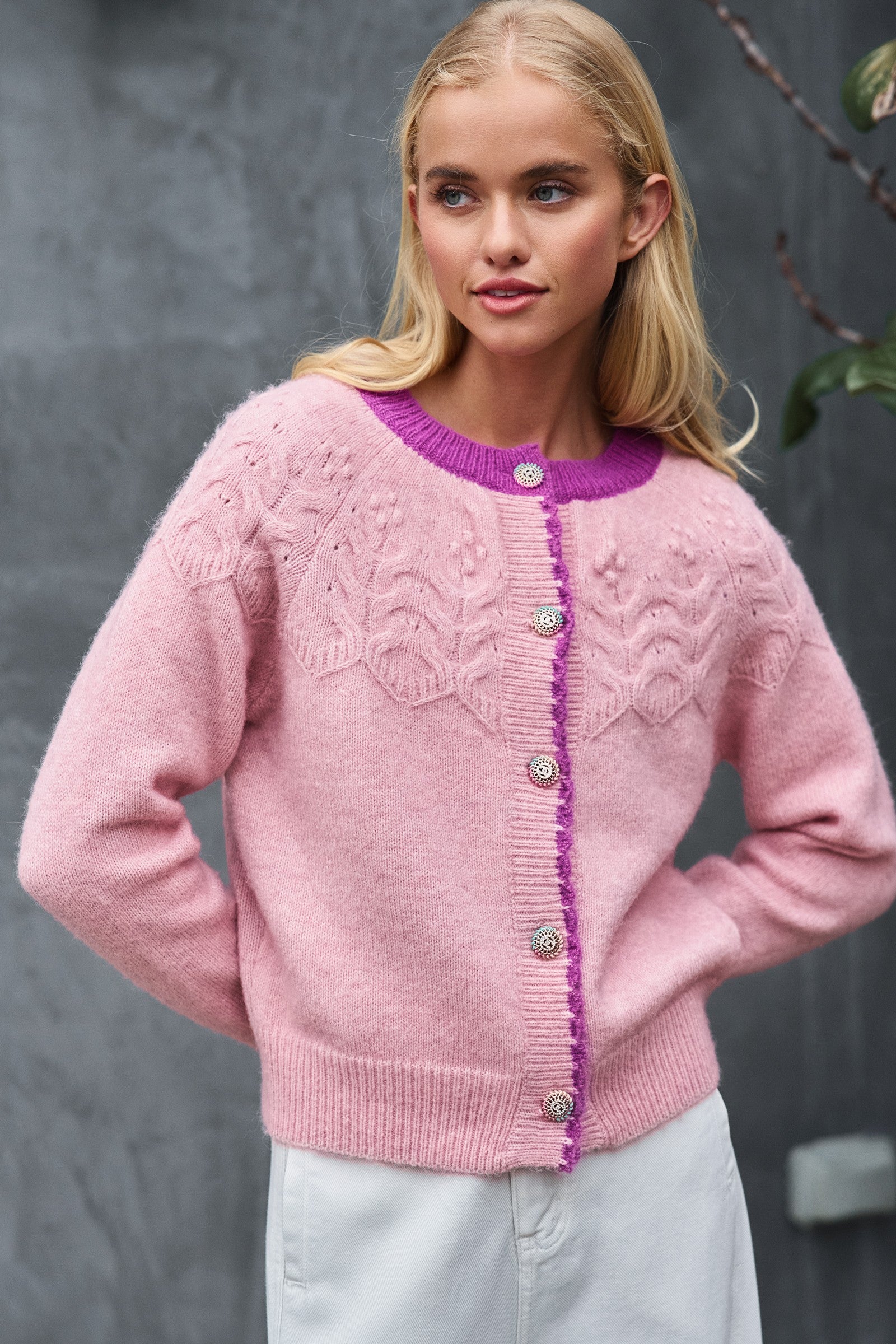 Textured Yoke Contrast Trim Knit Cardigan