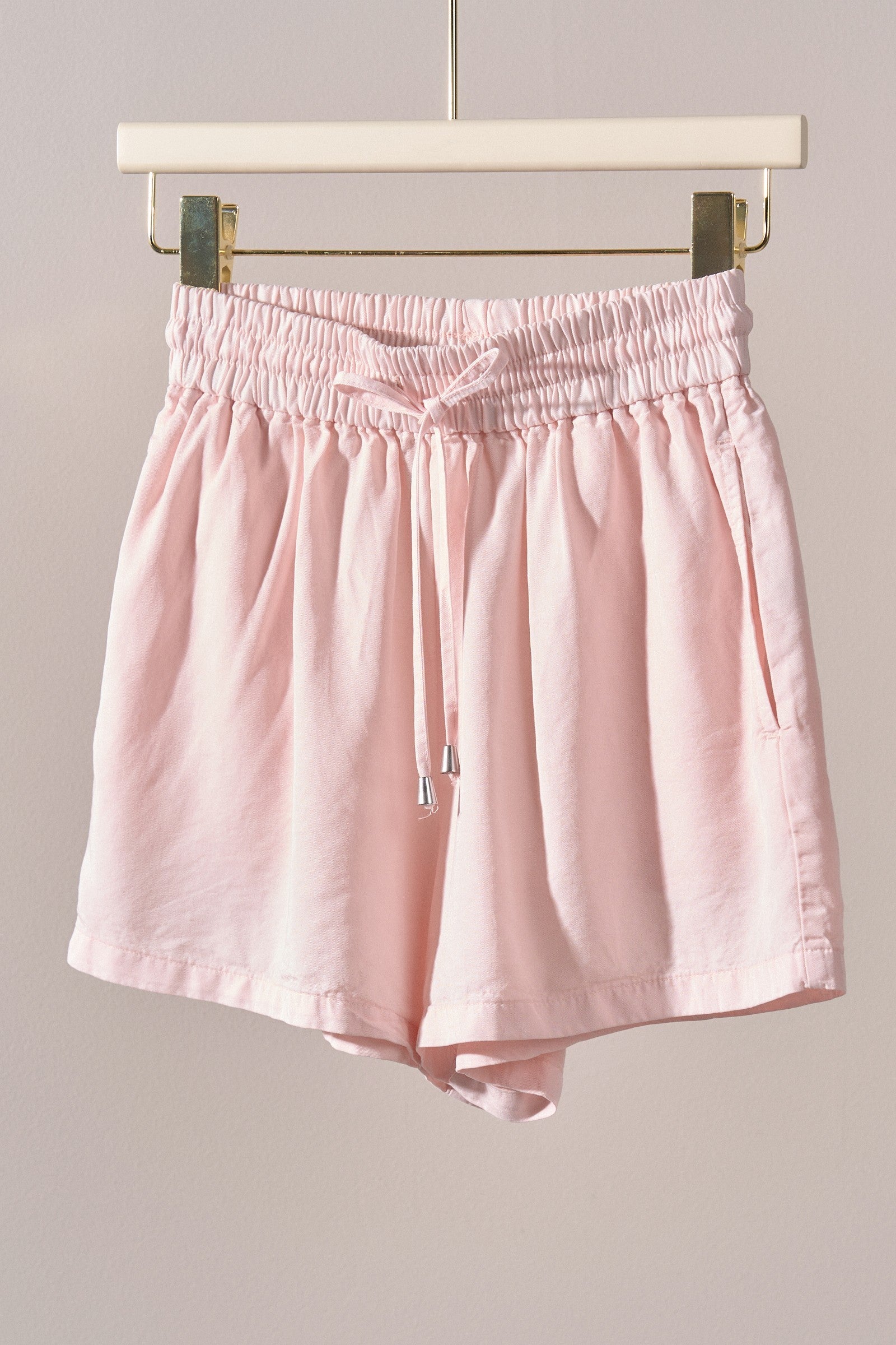 Sun Washed Chambray Shorts in PINK DUST - Women's Pants | Urban Daizy