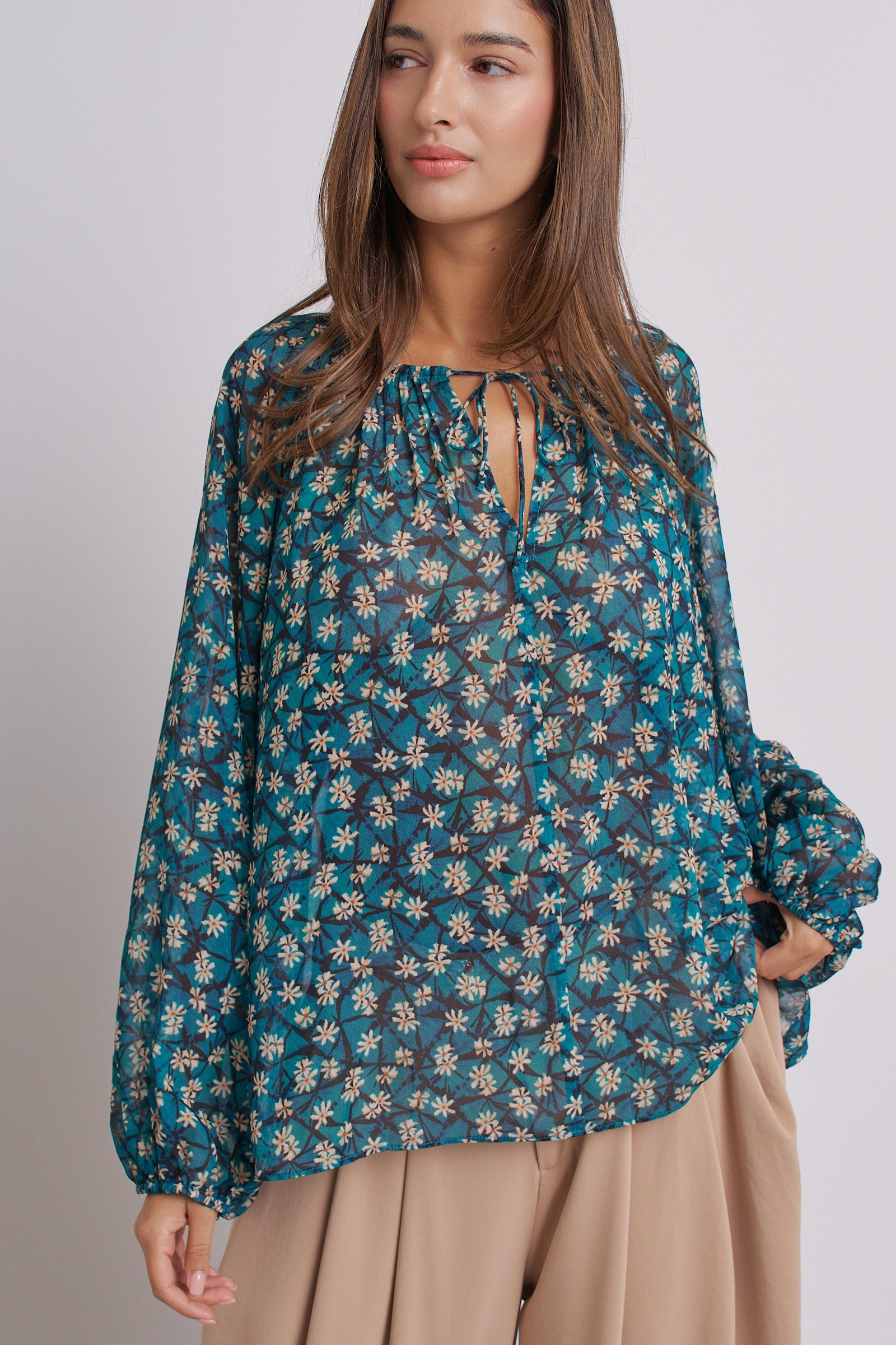 Bohemian Muse Floral Blouse in GREEN MULTI - Women's Pants | Urban Daizy