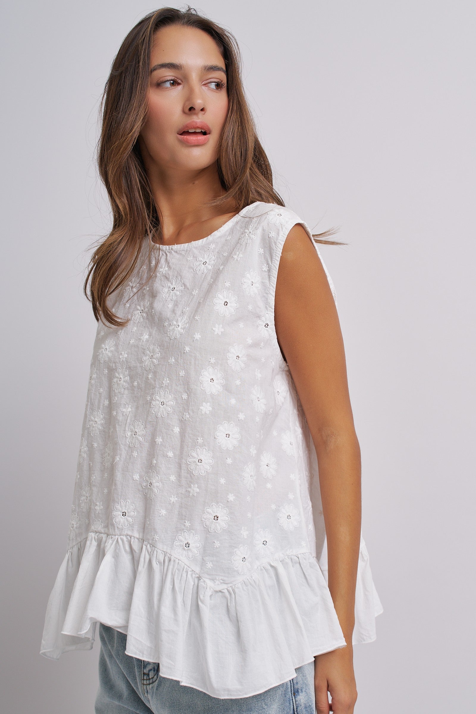 Daisy Whisper Sleeveless Ruffle Top in WHITE - Women's Tops | Urban Daizy