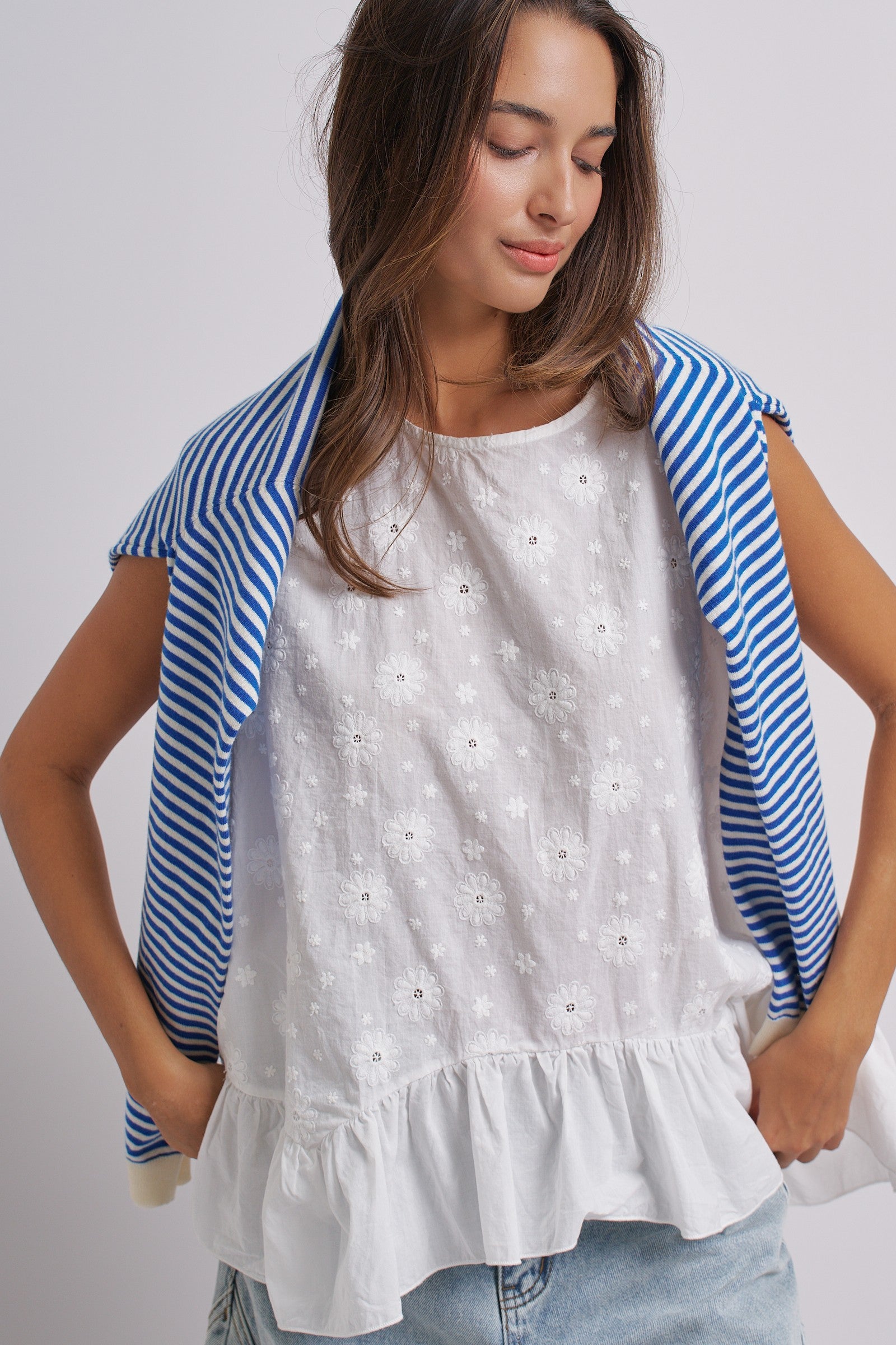 Daisy Whisper Sleeveless Ruffle Top in WHITE - Women's Tops | Urban Daizy