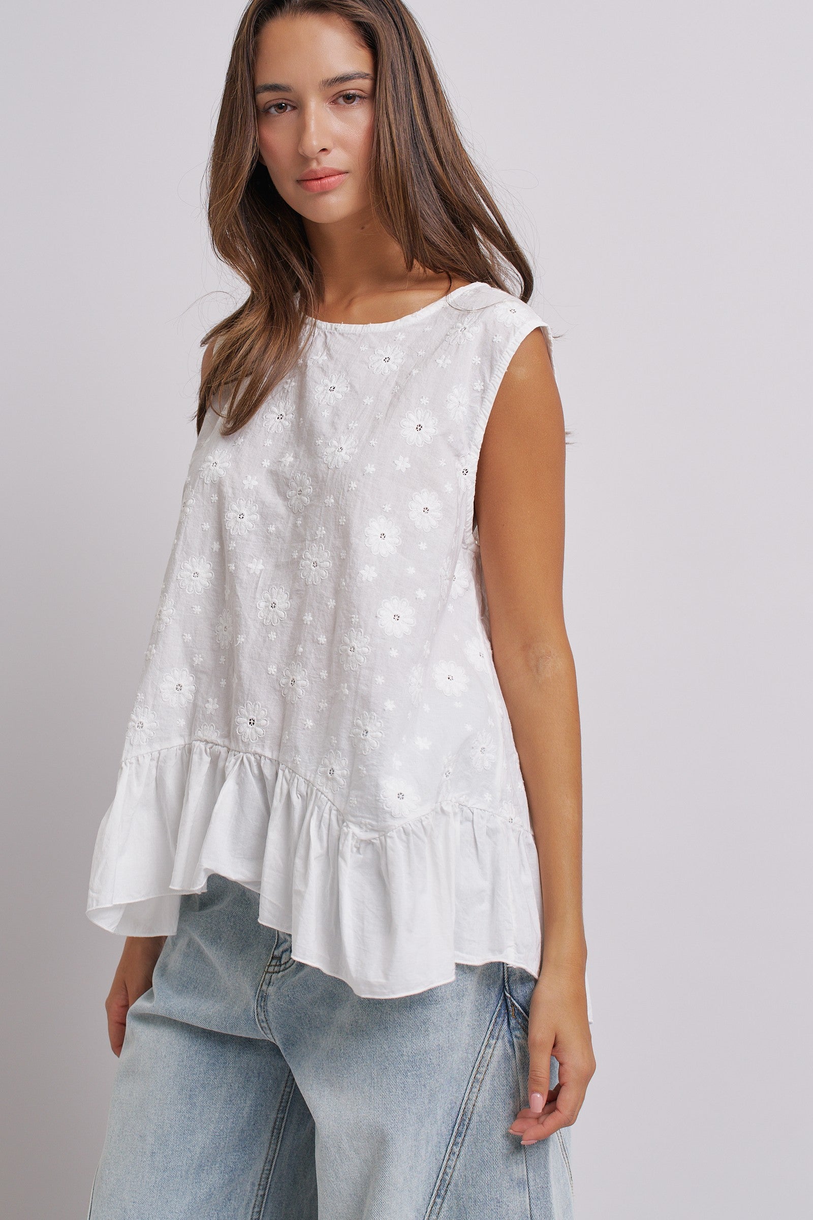 Daisy Whisper Sleeveless Ruffle Top in WHITE - Women's Tops | Urban Daizy