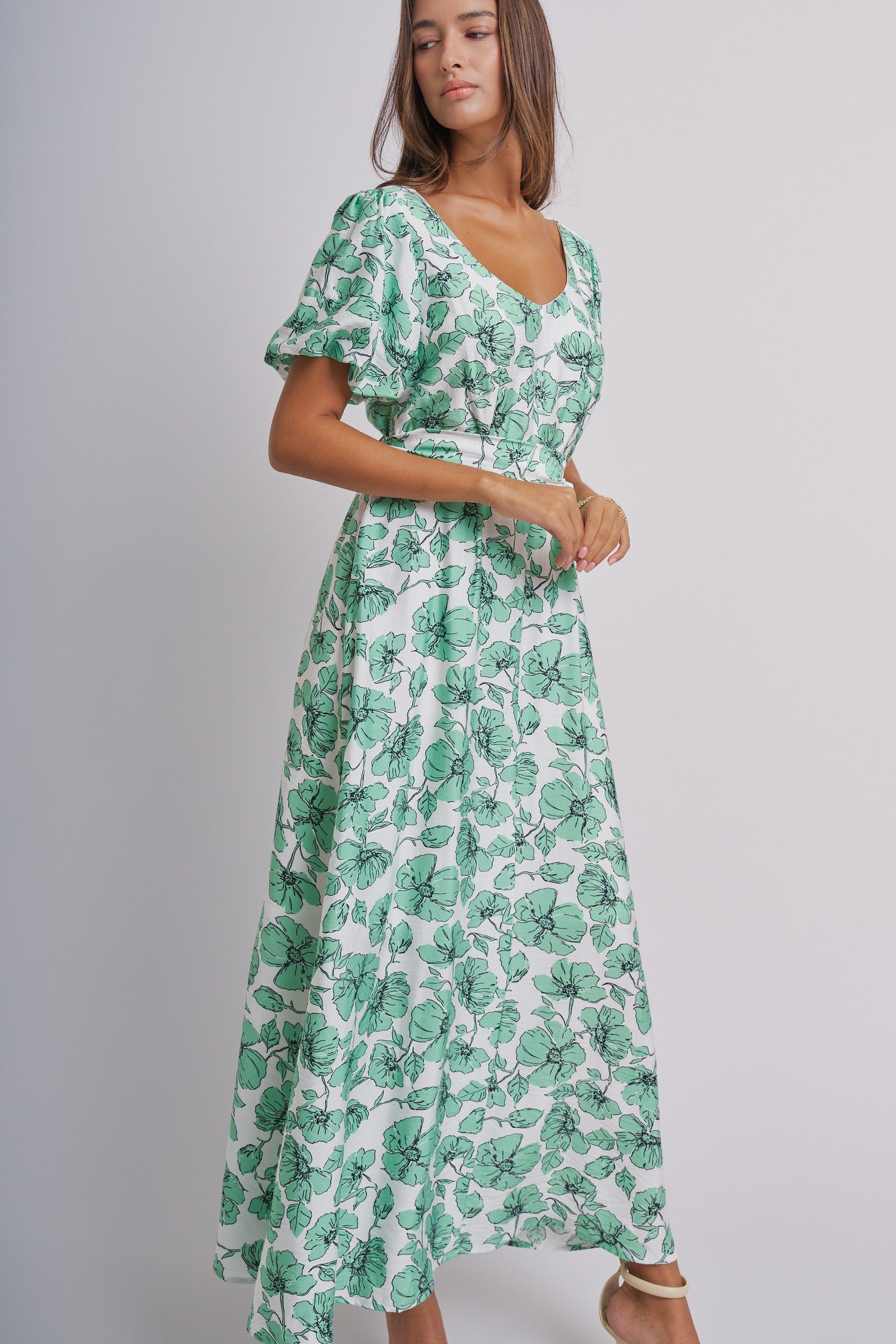 Willow Bloom Tie-Waist Dress in GREEN MULTI - Women's Dresses | Urban Daizy