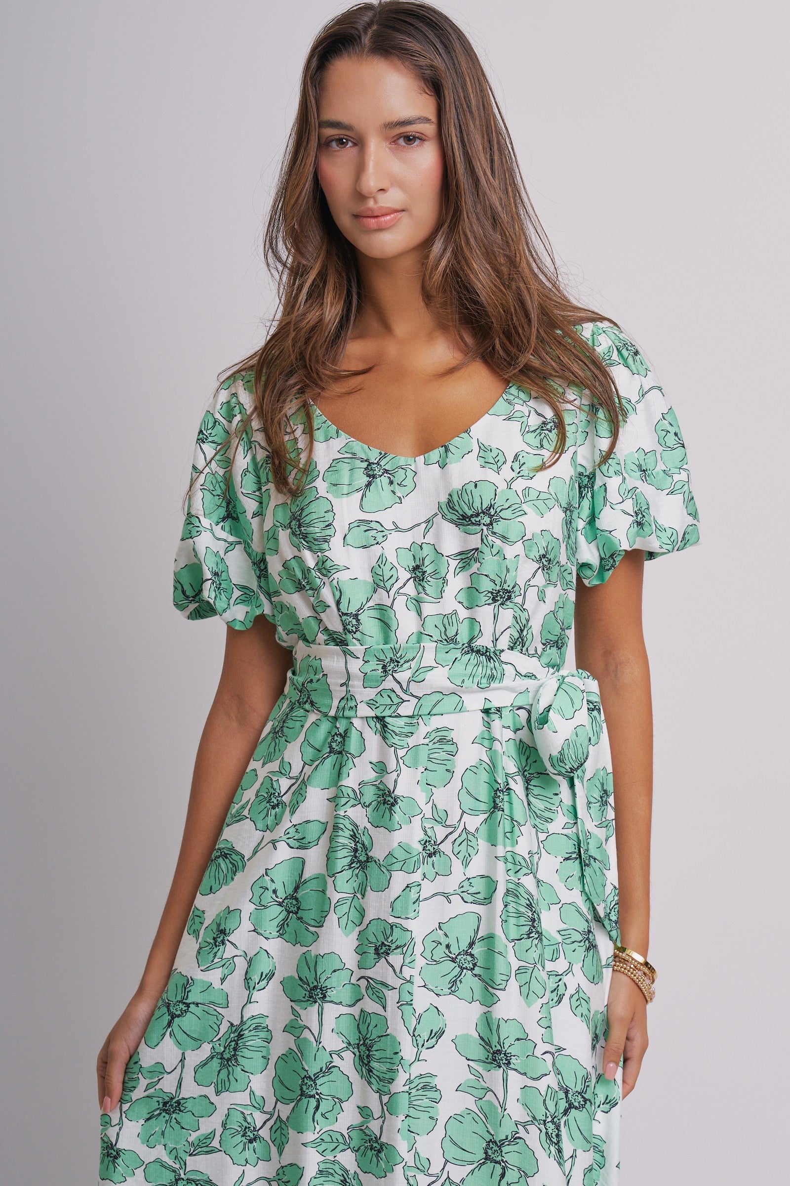 Willow Bloom Tie-Waist Dress in GREEN MULTI - Women's Dresses | Urban Daizy