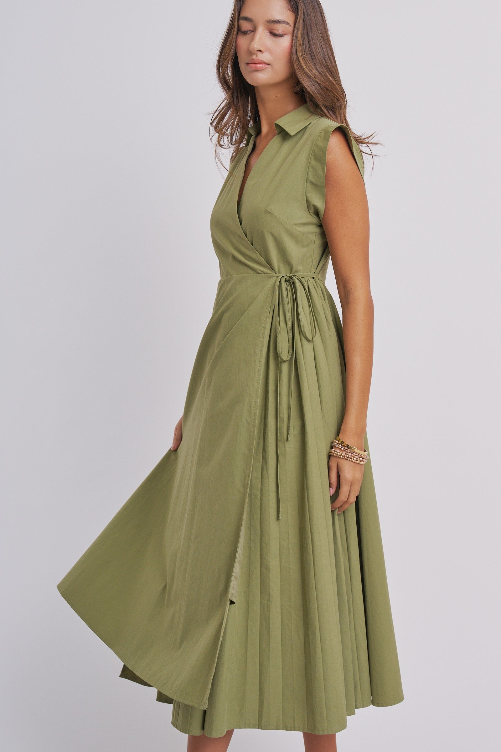Side Tie Waist Wrap Midi Dress in MOSS GREEN - Women's Dresses | Urban Daizy