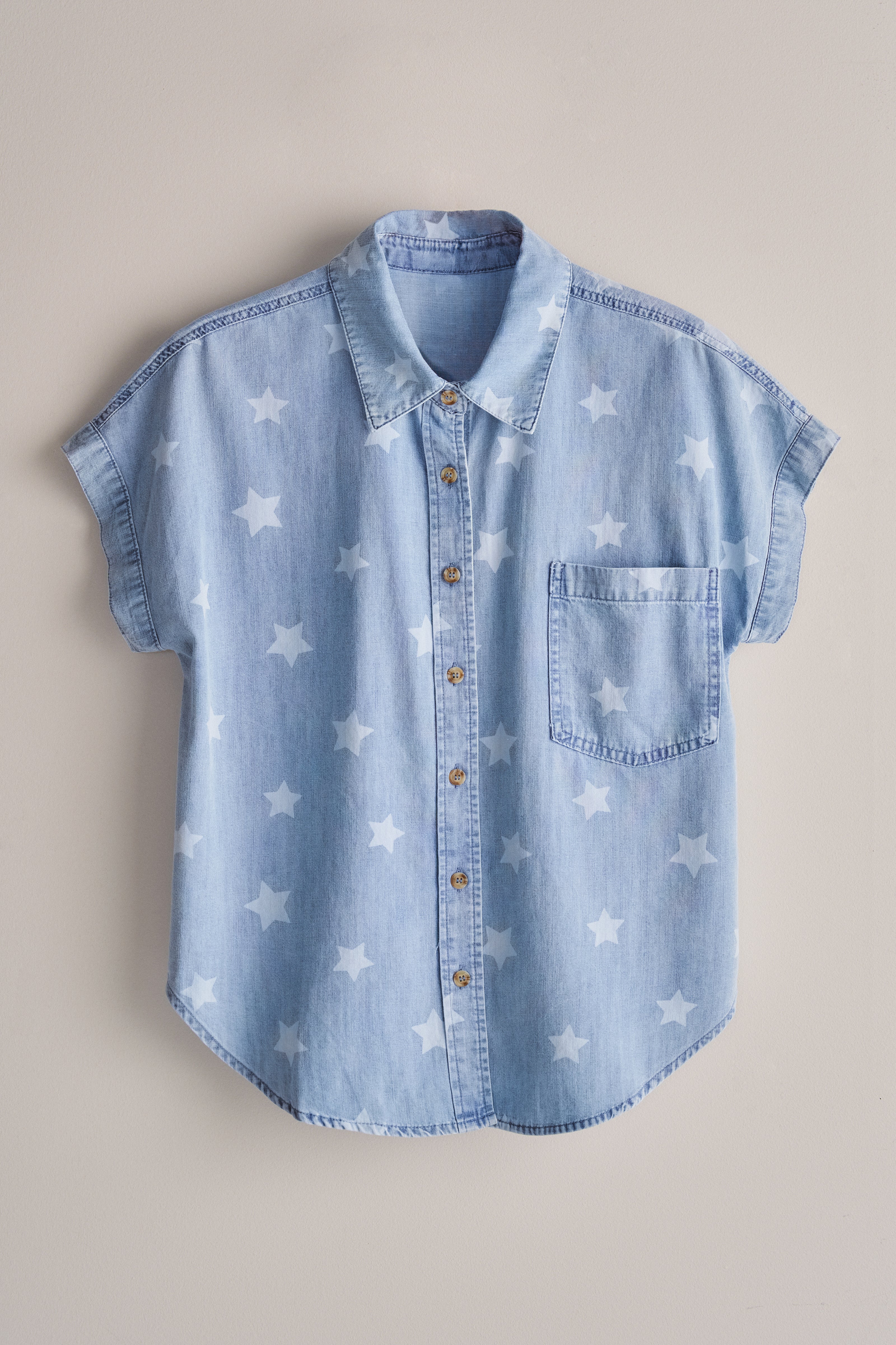 Star Print Chambray Short Sleeve Button Down