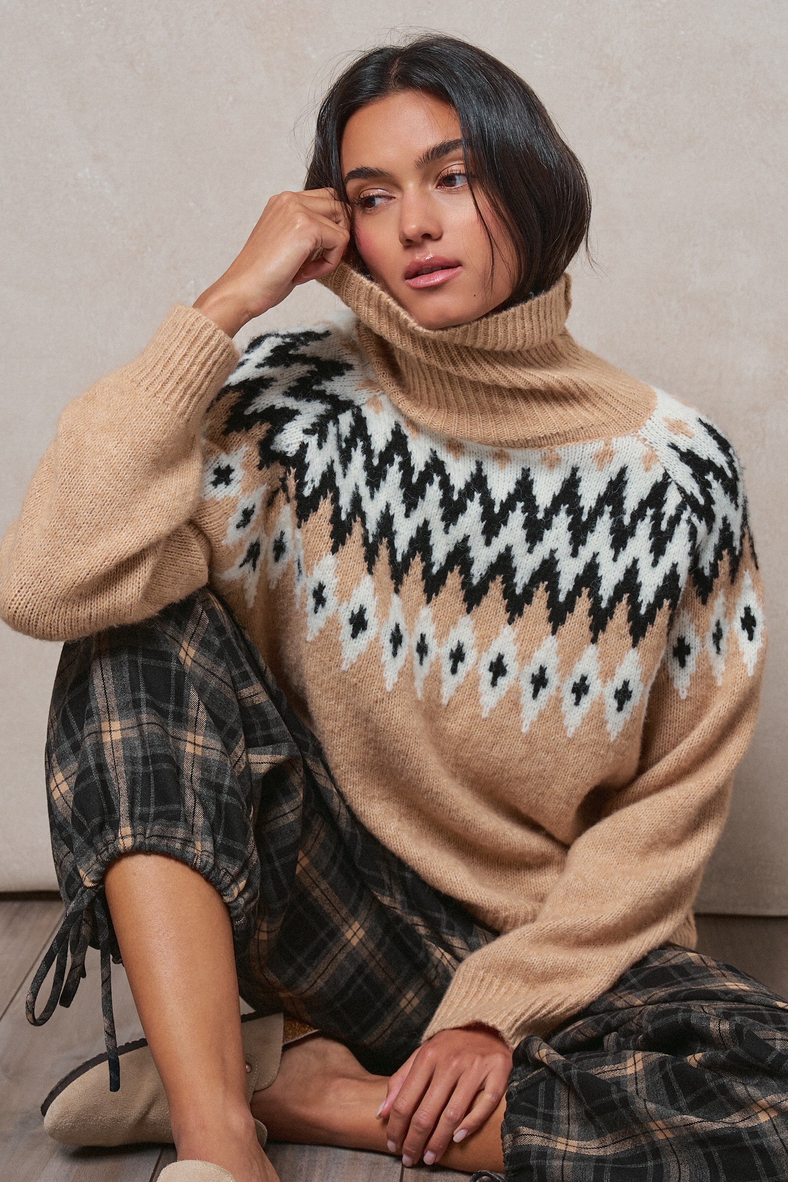 Icelandic Yoke Turtleneck Sweater in TAUPE MULTI - Women's Sweaters | Urban Daizy