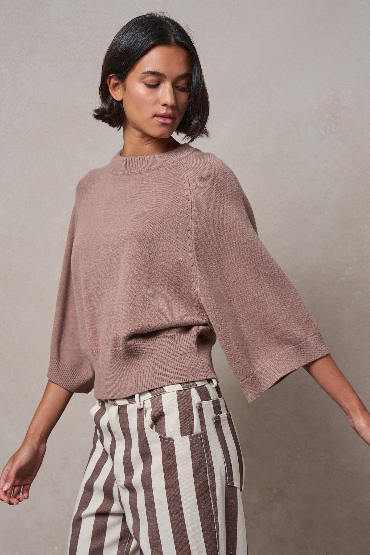 Relaxed Batwing Sleeve Sweater Top in MOCHA - Women's Sweaters | Urban Daizy