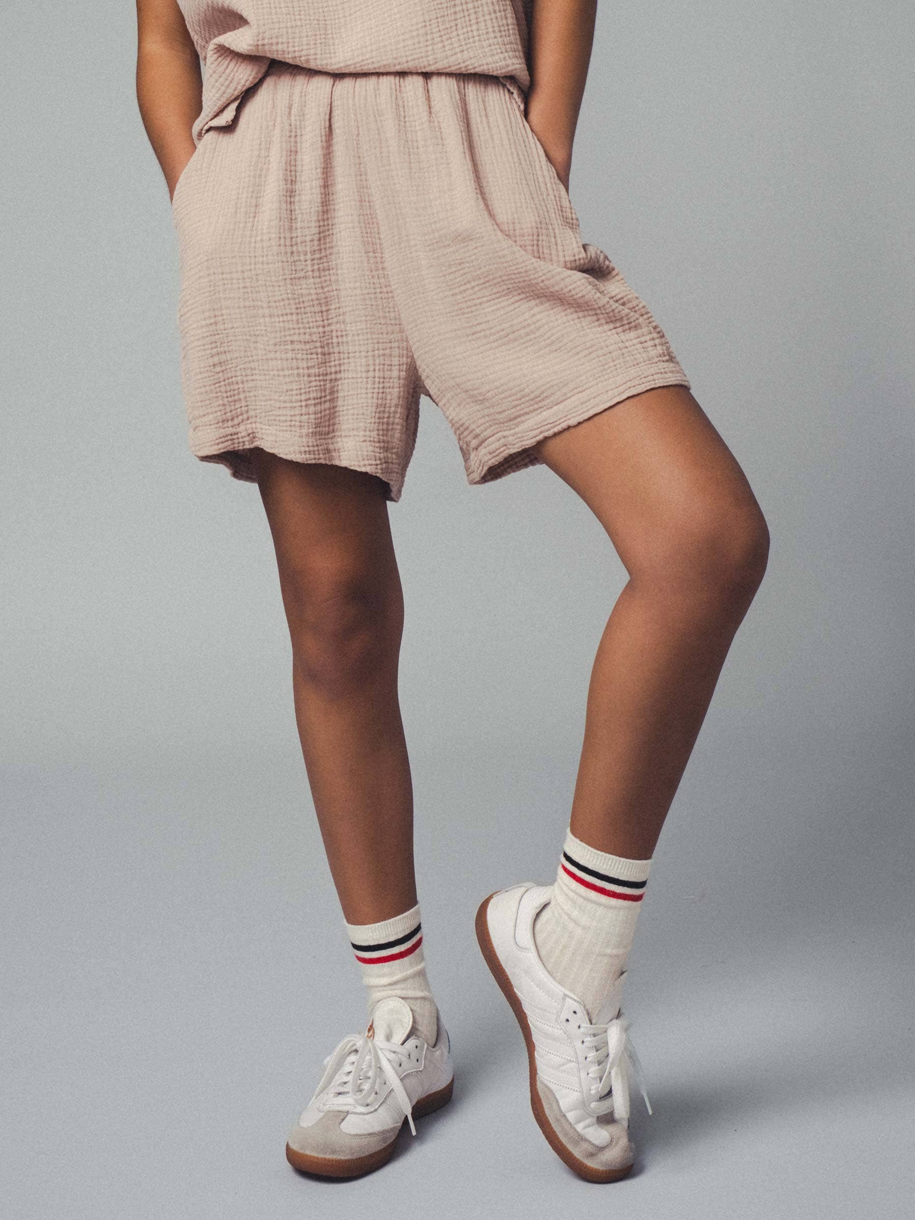 Urban Daizy Vintage Washed Bubble Gauze Lounge Shorts Black Lounge Shorts - Women's (UDZ-PT-00258) – alternate view 8