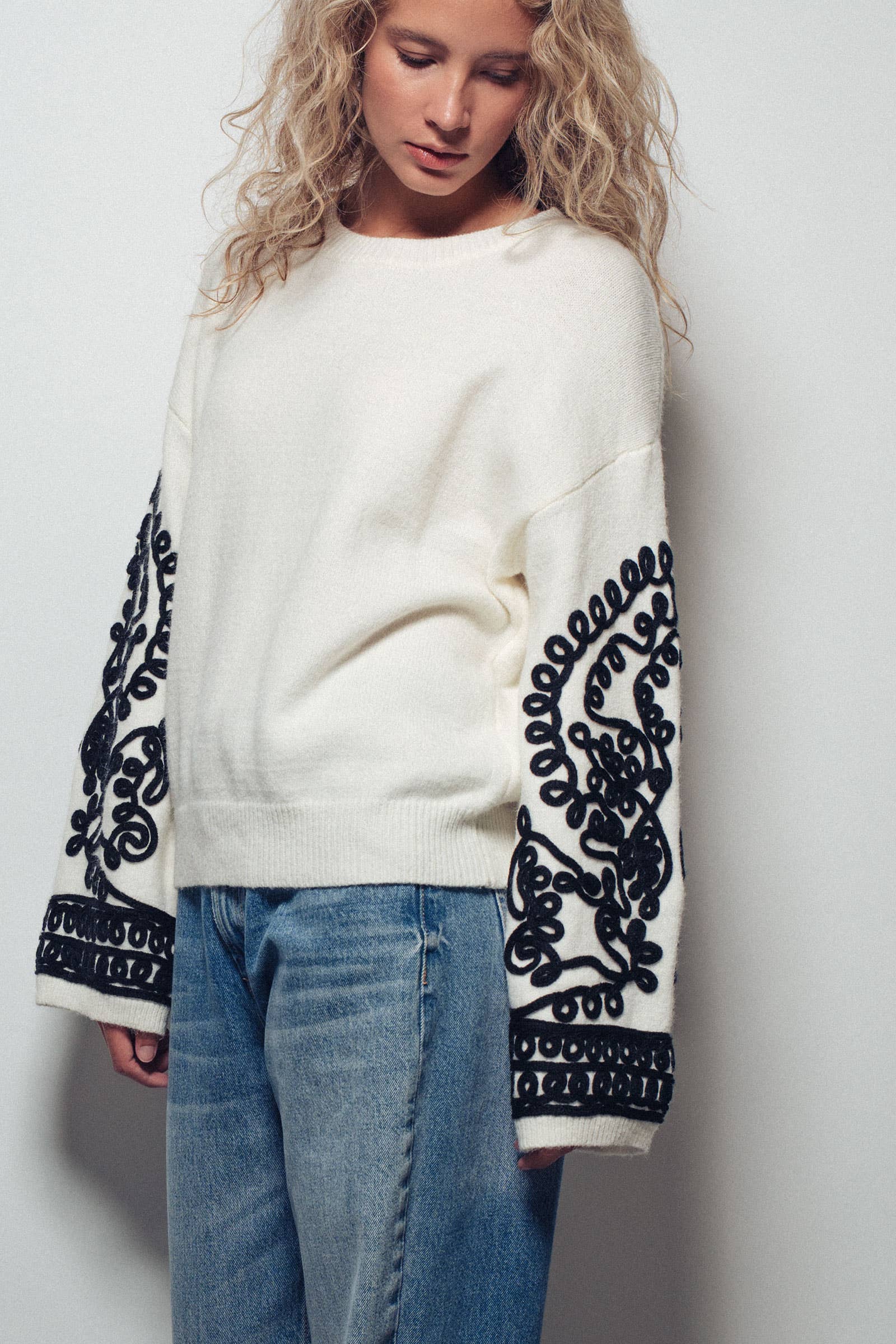 Urban Daizy Embroidered Sleeve Ivory Knit Sweater Ivory-Black Knit Sweater - Women's (UDZ-KN-00654) – alternate view 7
