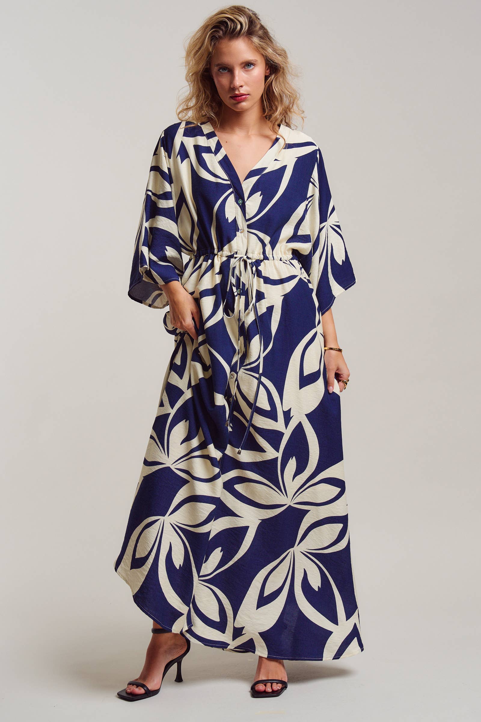 Urban Daizy Navy Abstract Leaf Print Caftan Maxi Dress Navy Dress - Women's (TNDR1631-Navy) – alternate view 6