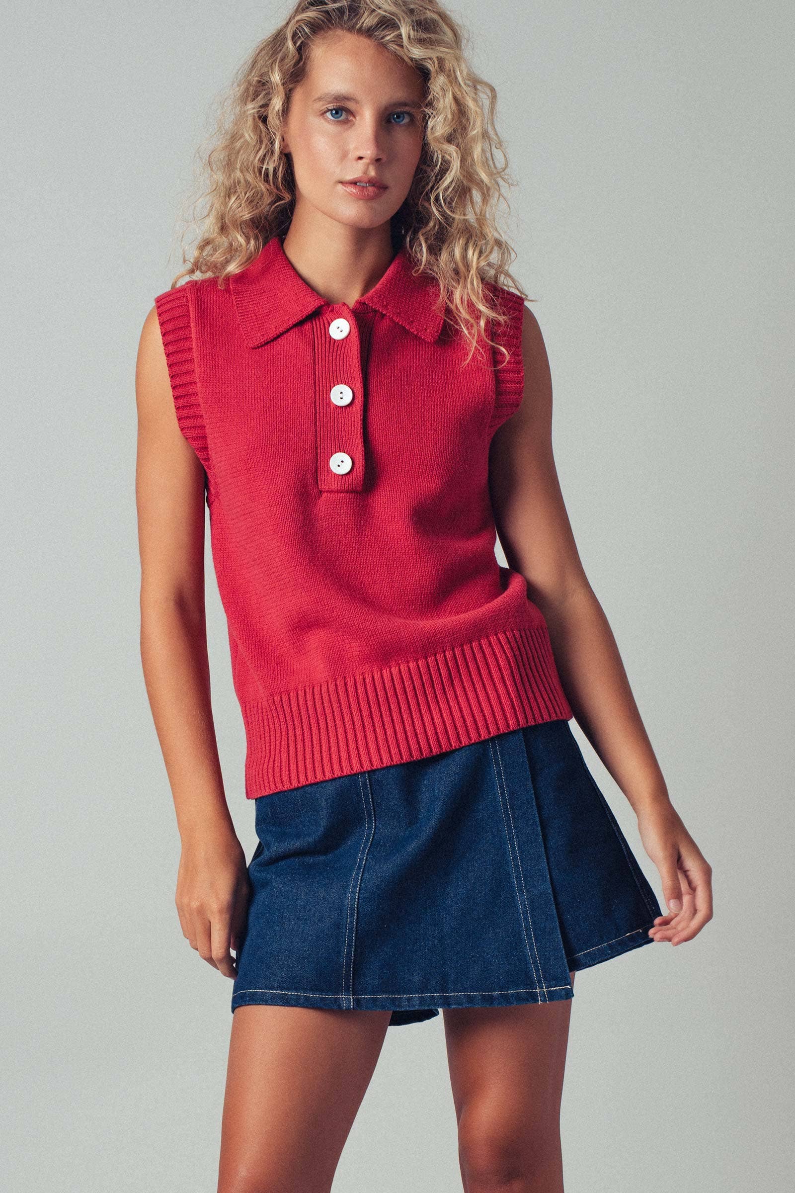 Polished Sleeveless Knit Polo Vest