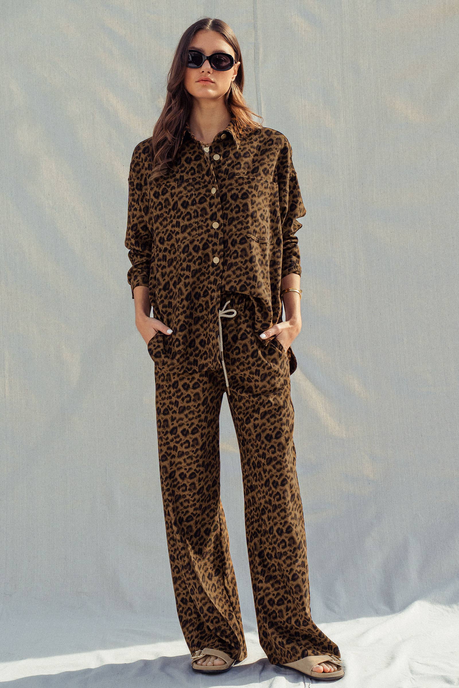 Urban Daizy Leopard Print Set–Oversized Button-Up Shirt & Relaxed Pants Leopard Lounge Set - Women's (UDZ-AC-00201)