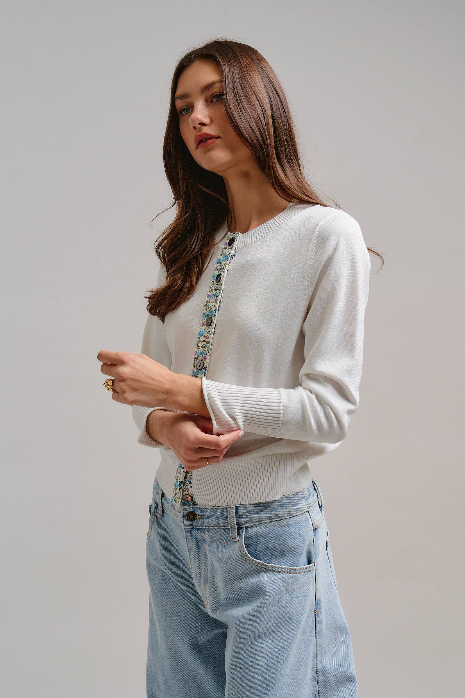 Contrast Floral Detail Knit Button Cardigan