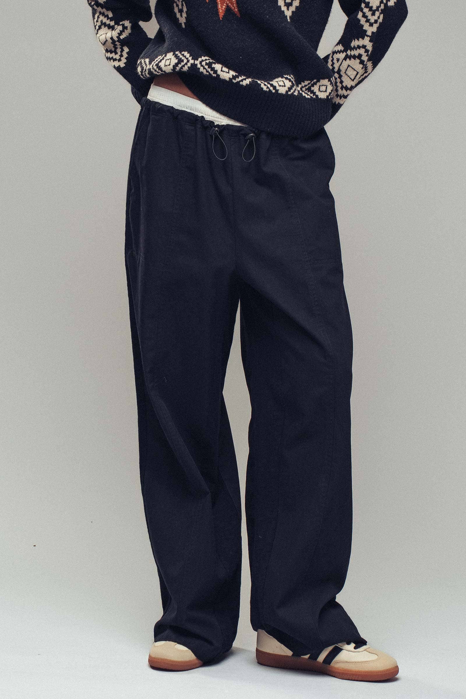 Urban Daizy Drawstring Waist Wide-Leg Relaxed Pants Olive Pants - Women's (UDZ-TP-00814) – alternate view 2